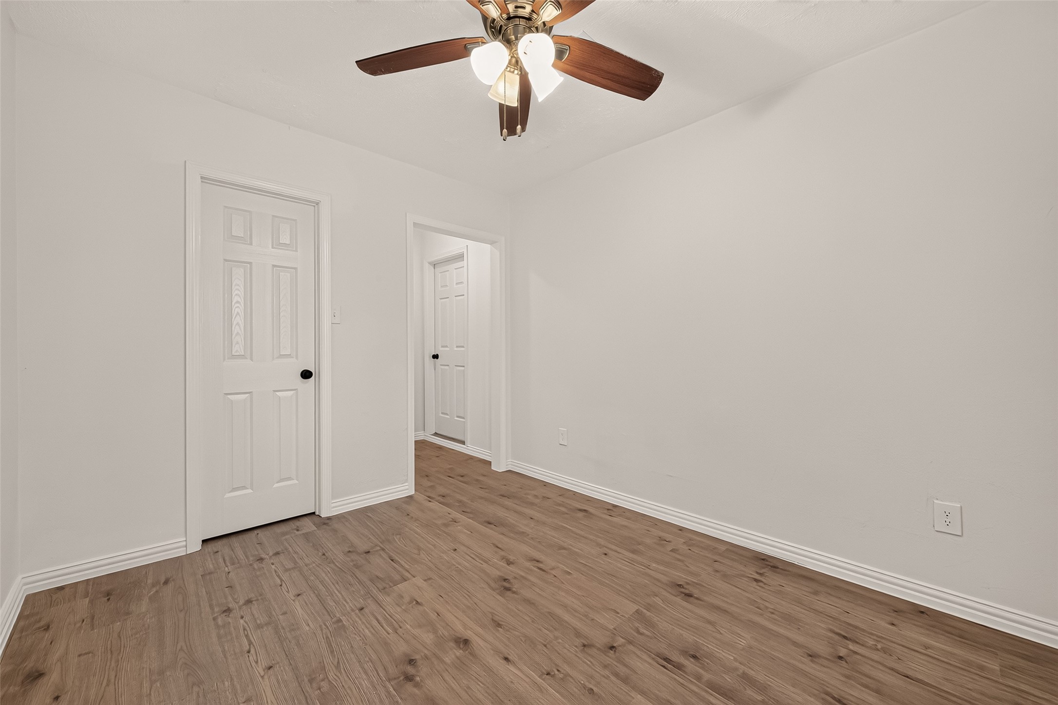 1910 Rainy River Drive, Houston, TX 77088