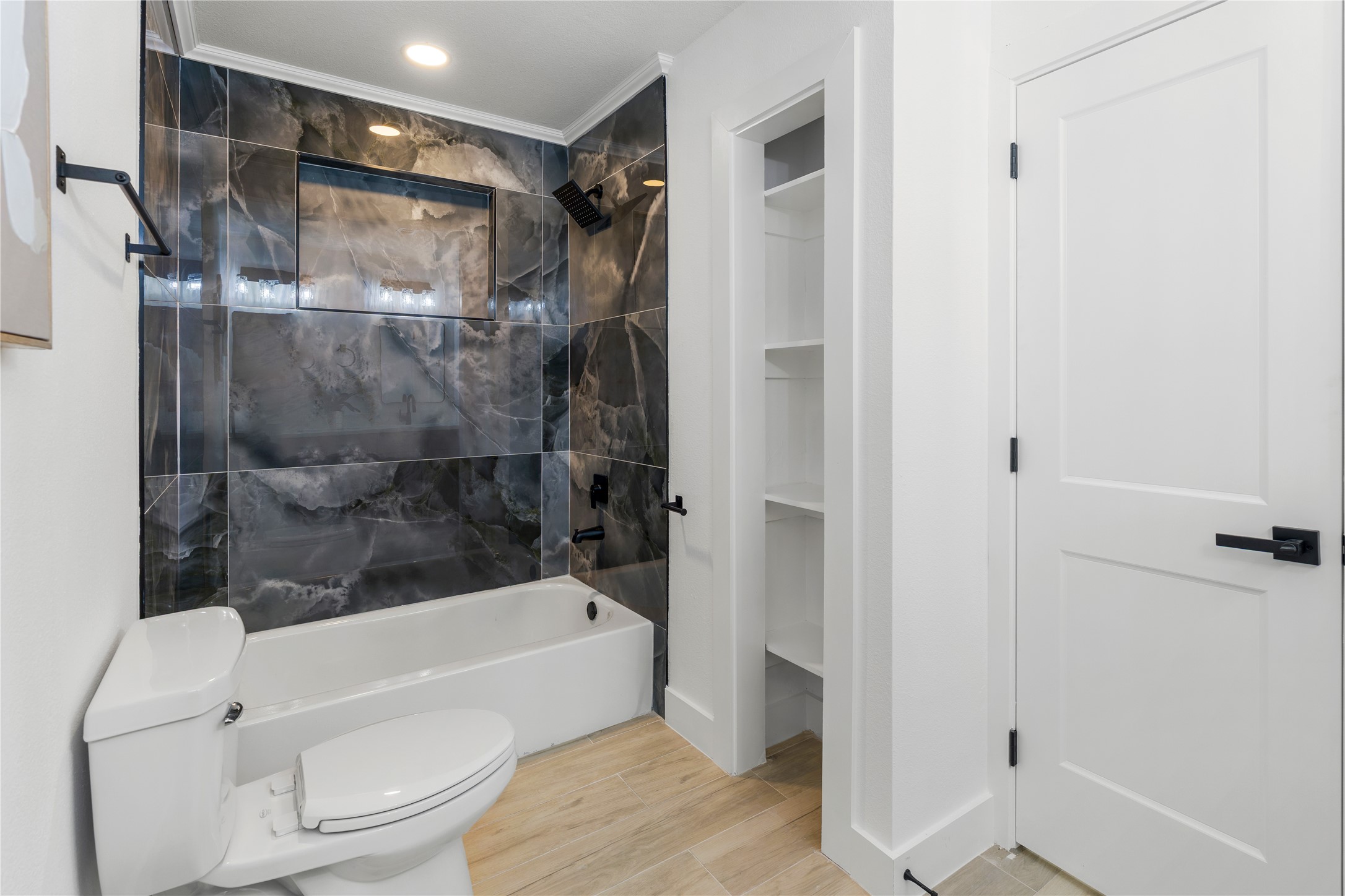6203 Cheena Drive, Houston, TX 77096