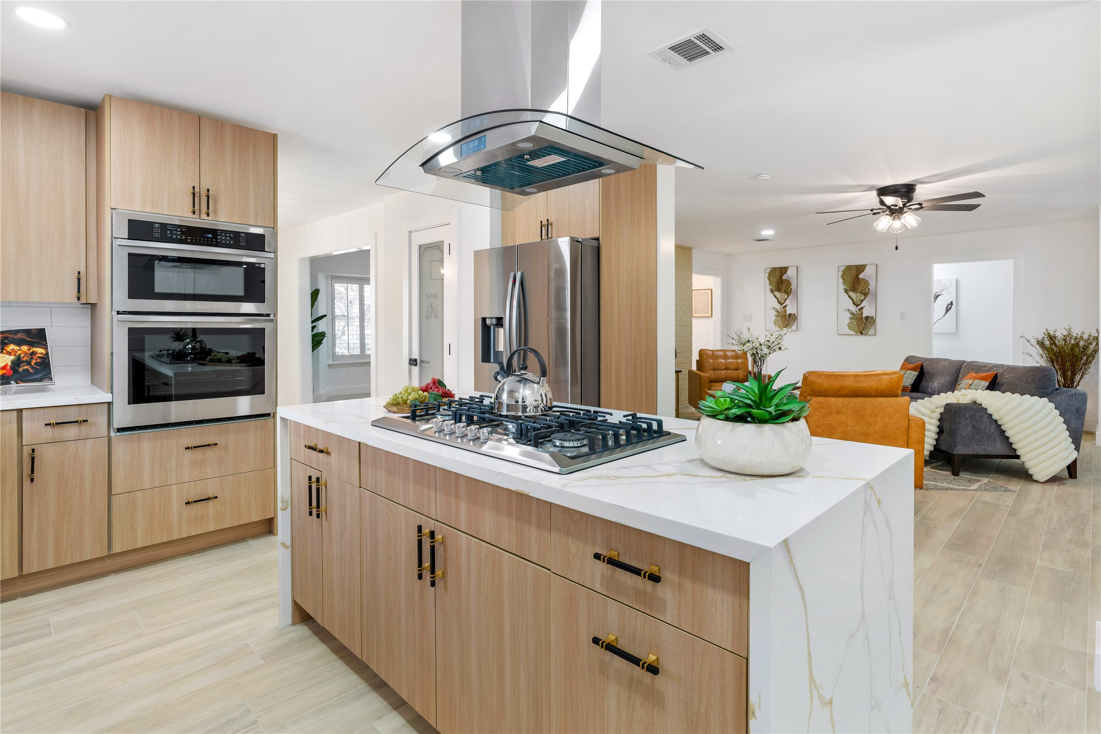 6203 Cheena Drive, Houston, TX 77096