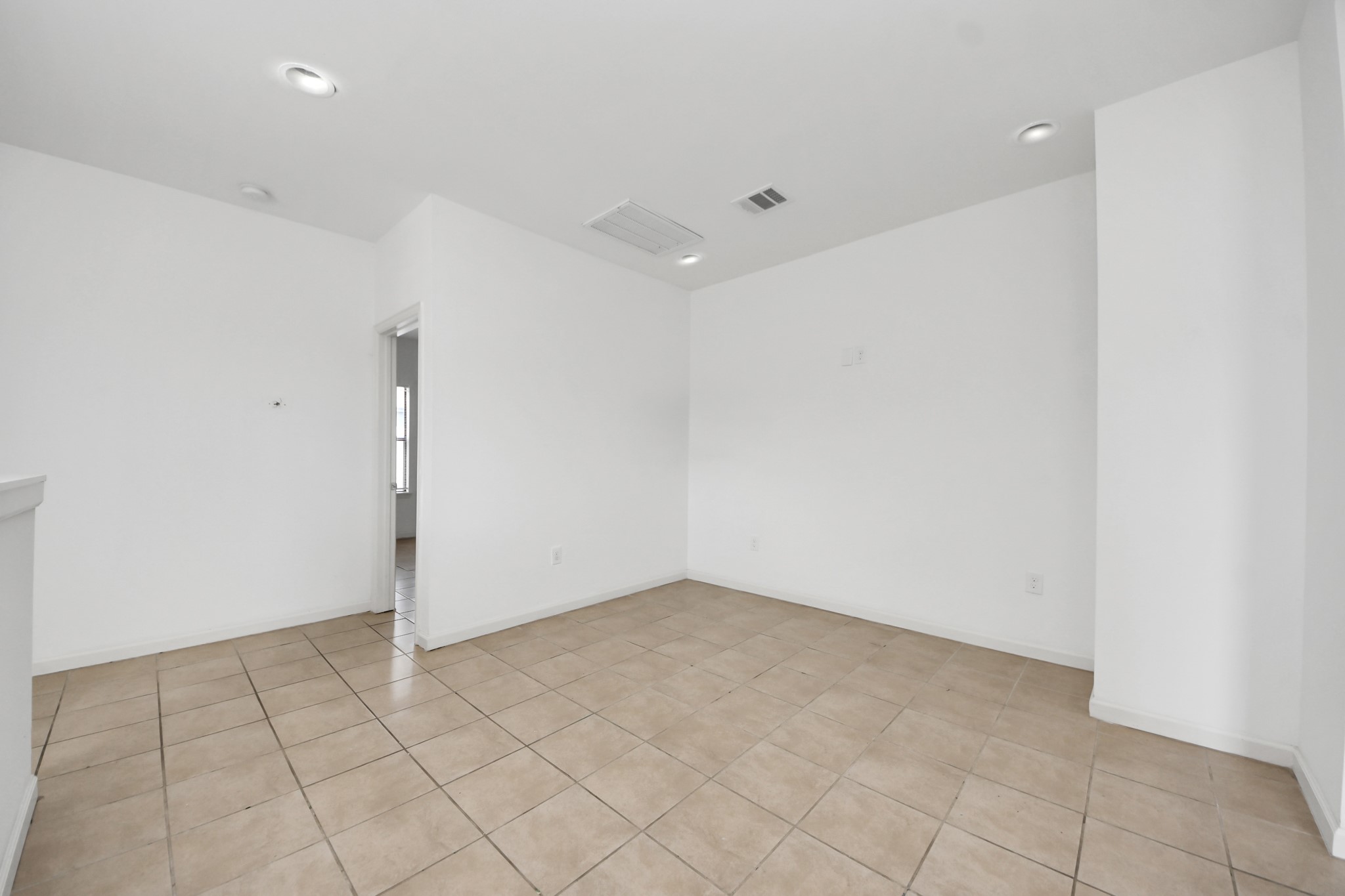 Upstairs Nook/Gameroom?Office
