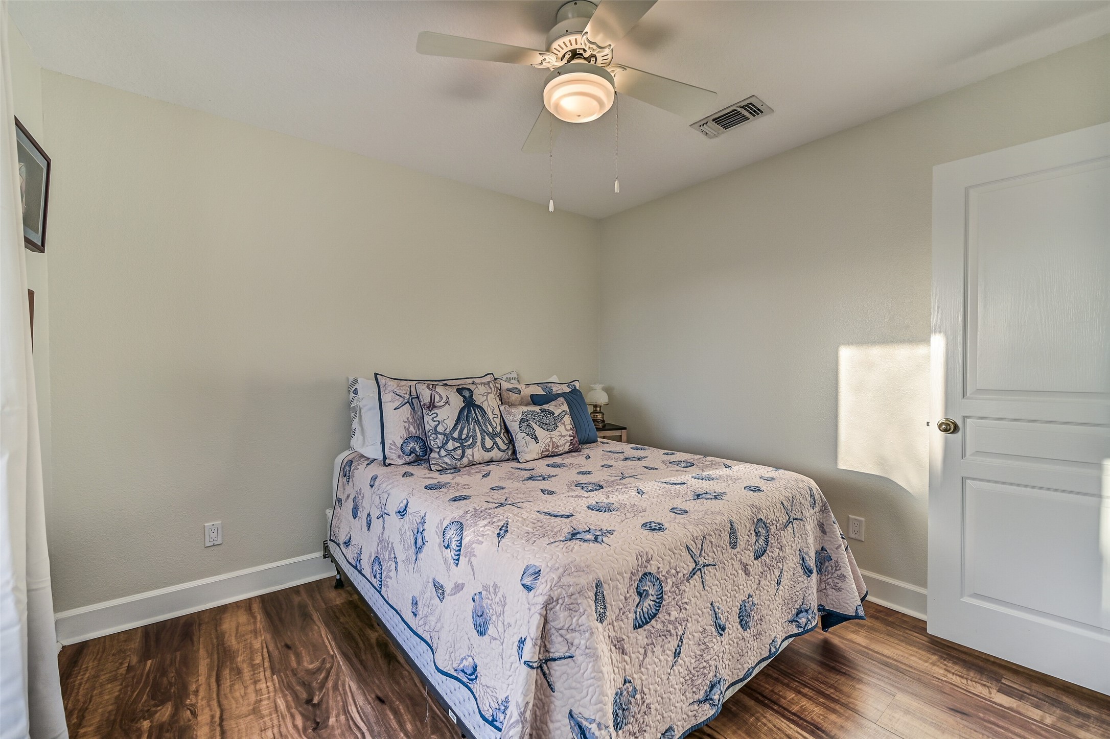 Located upstairs across from the first guest bedroom, youll find the second guest bedroom.