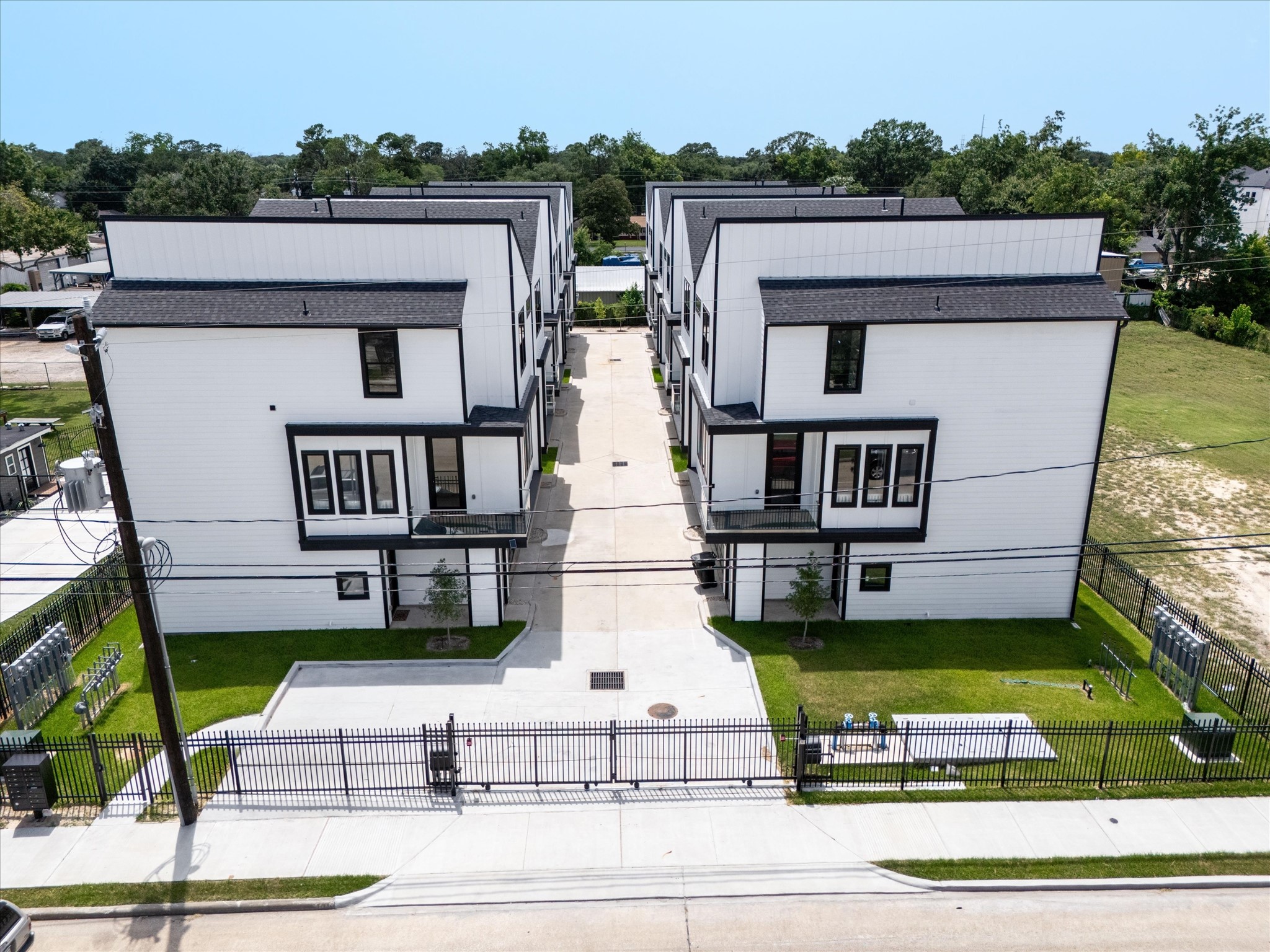 2229 Blalock Road, Houston, TX 77080