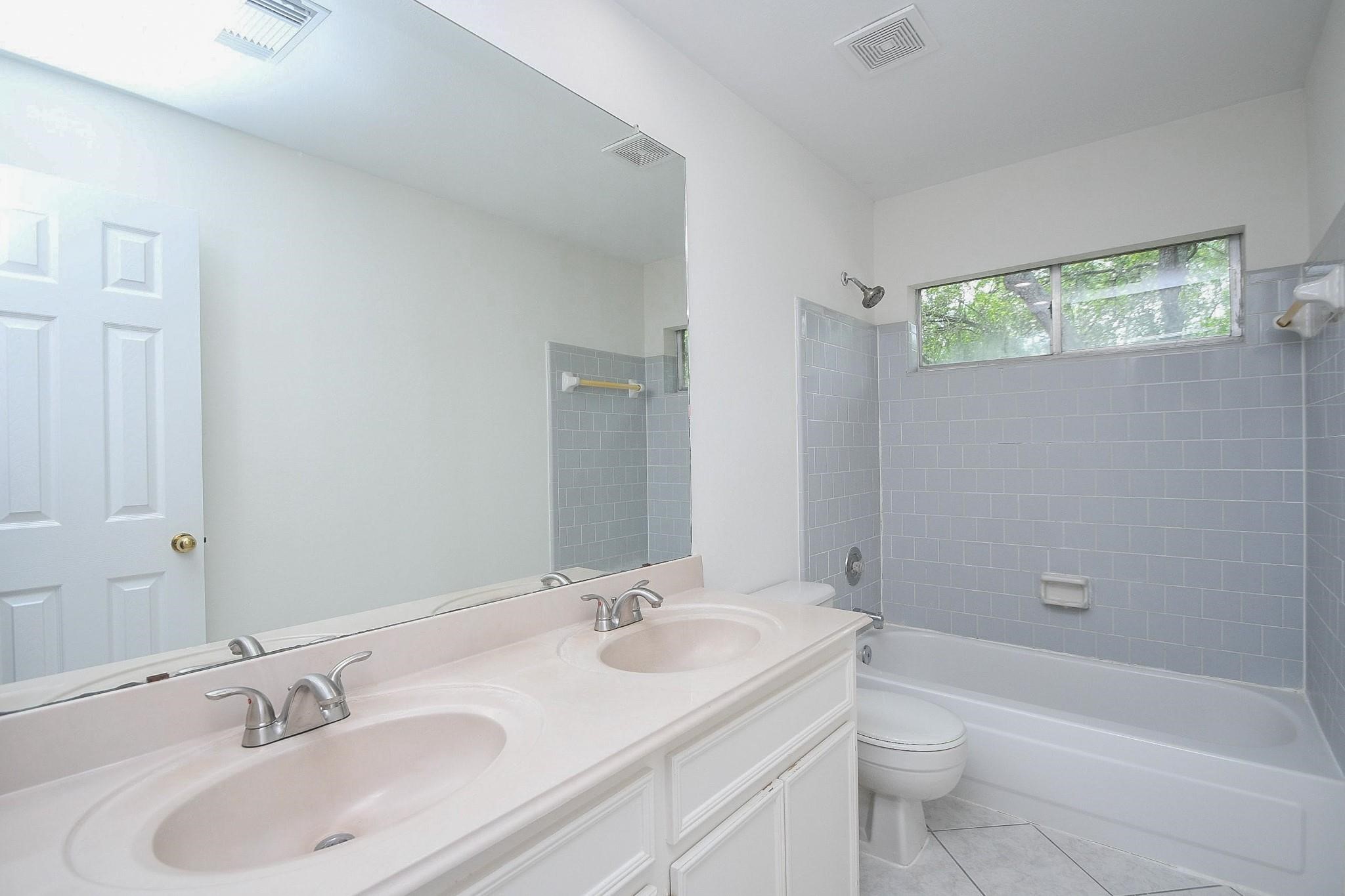 16907 Colony Terrace Drive, Sugar Land, TX 77479