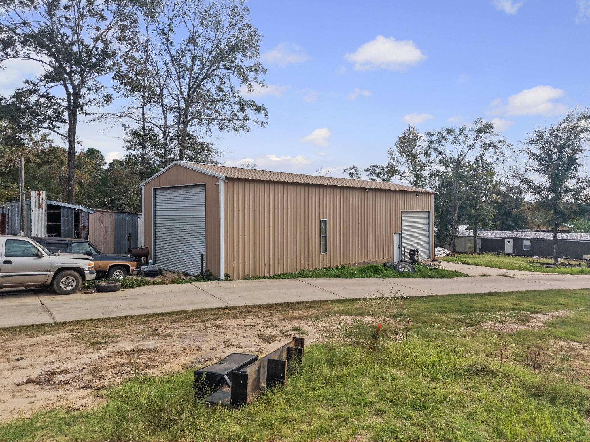 13819 Coaltown Road, Willis, TX 77378