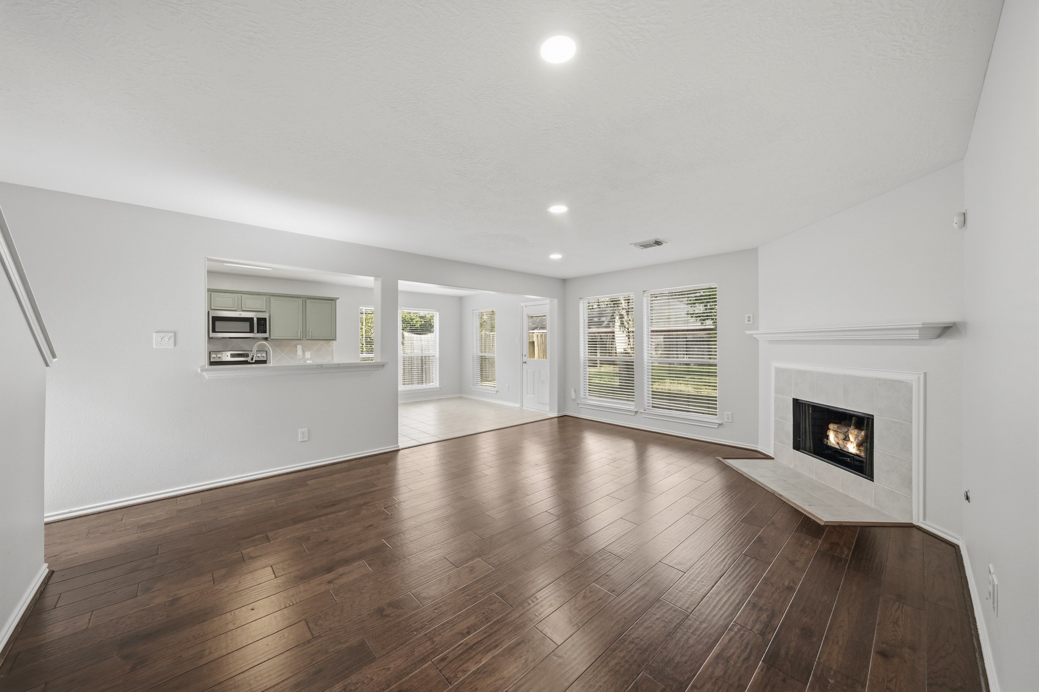 17907 Pelican Cove Court, Humble, TX 77346
