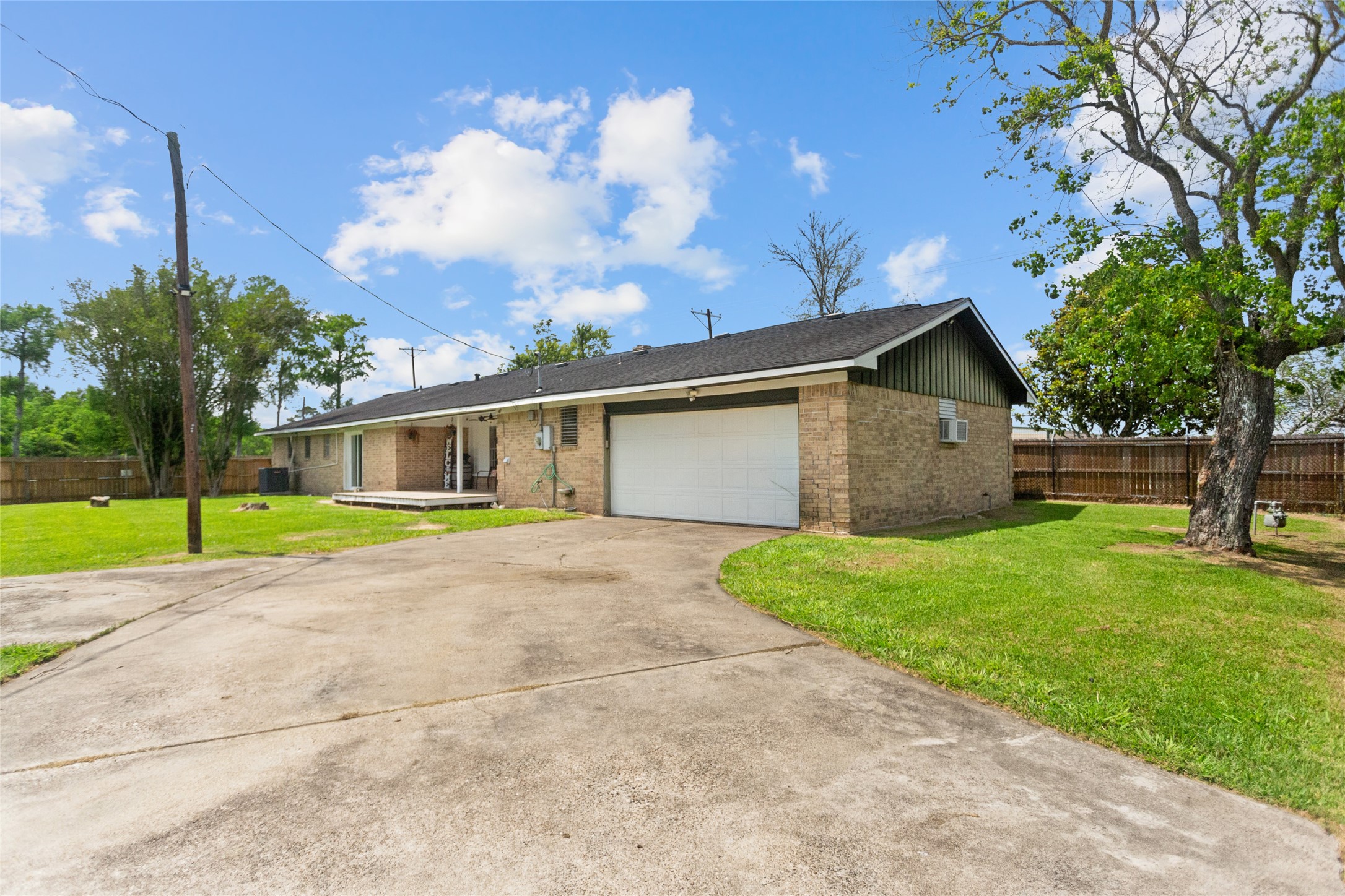 Endless possibilities! Room for play, party and relaxing!