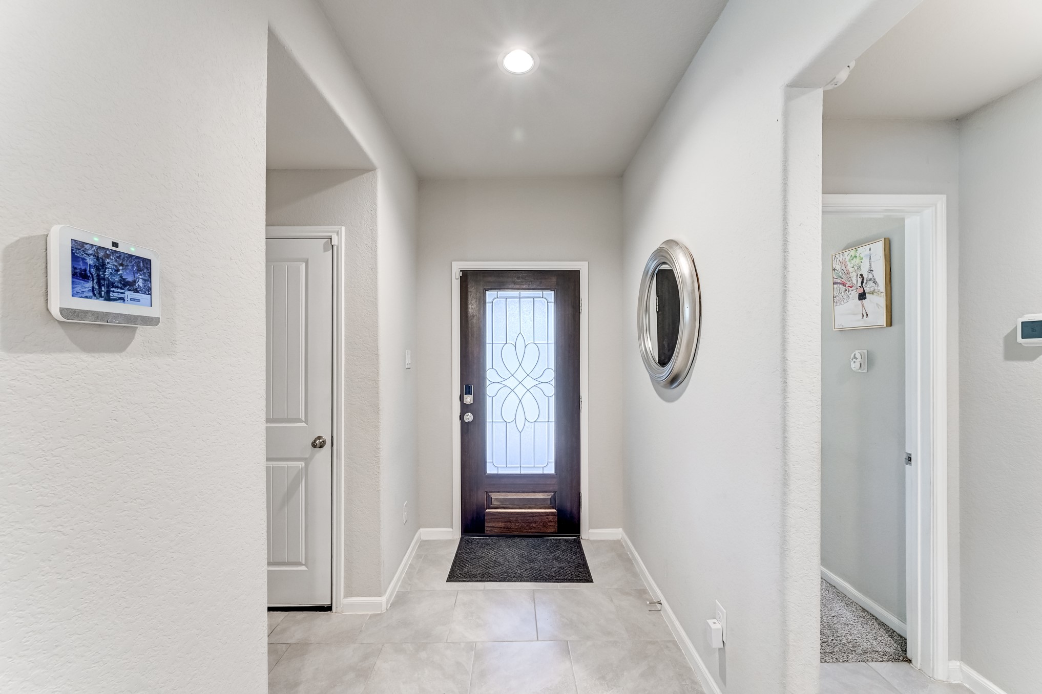 Inviting foyer Inviting foyer