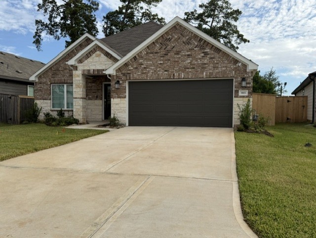985 Garden Path Drive, Willis, TX 77378
