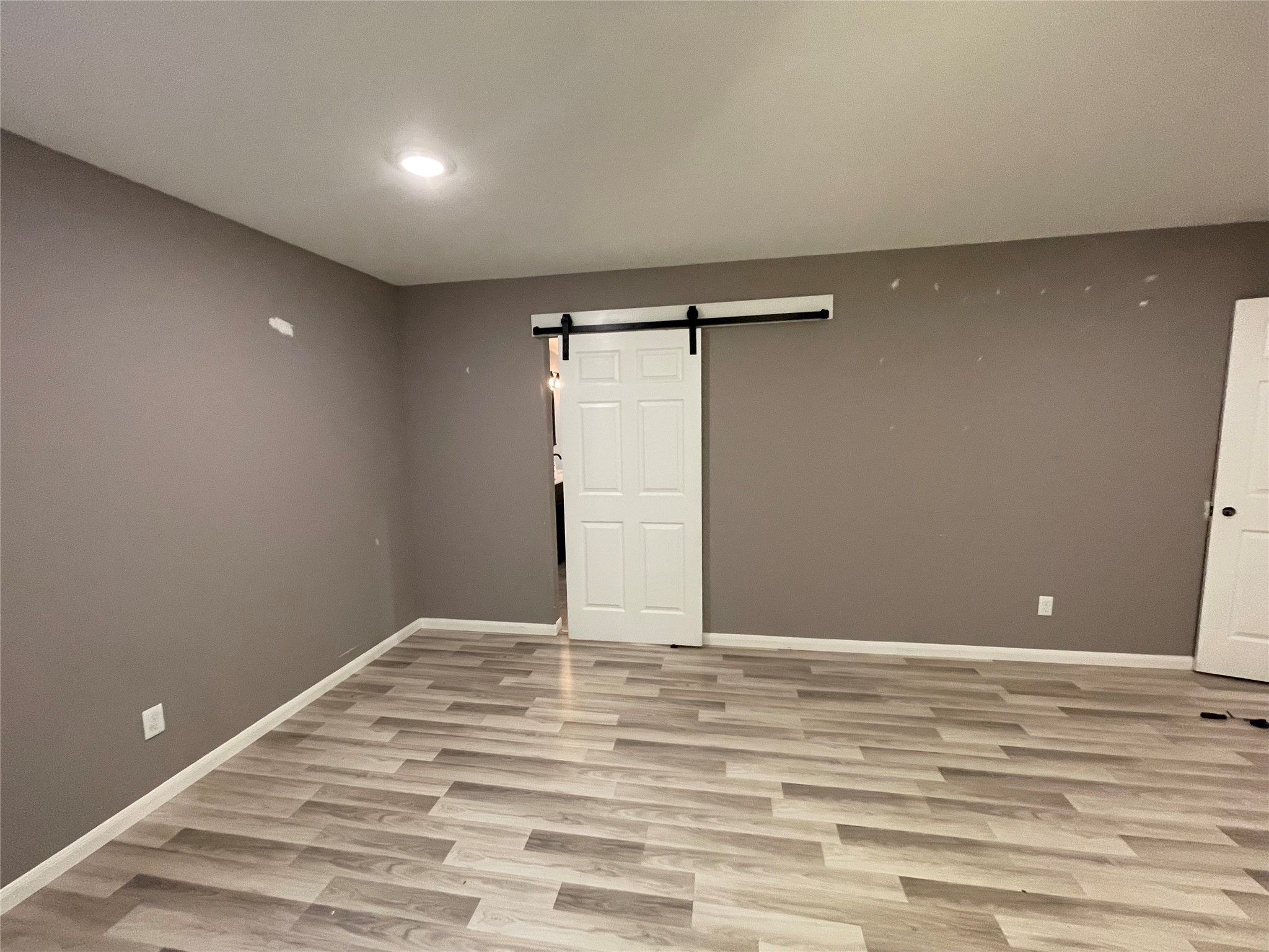 BARN DOOR FOR PRIMARY BATHRROM BARN DOOR FOR PRIMARY BATHRROM