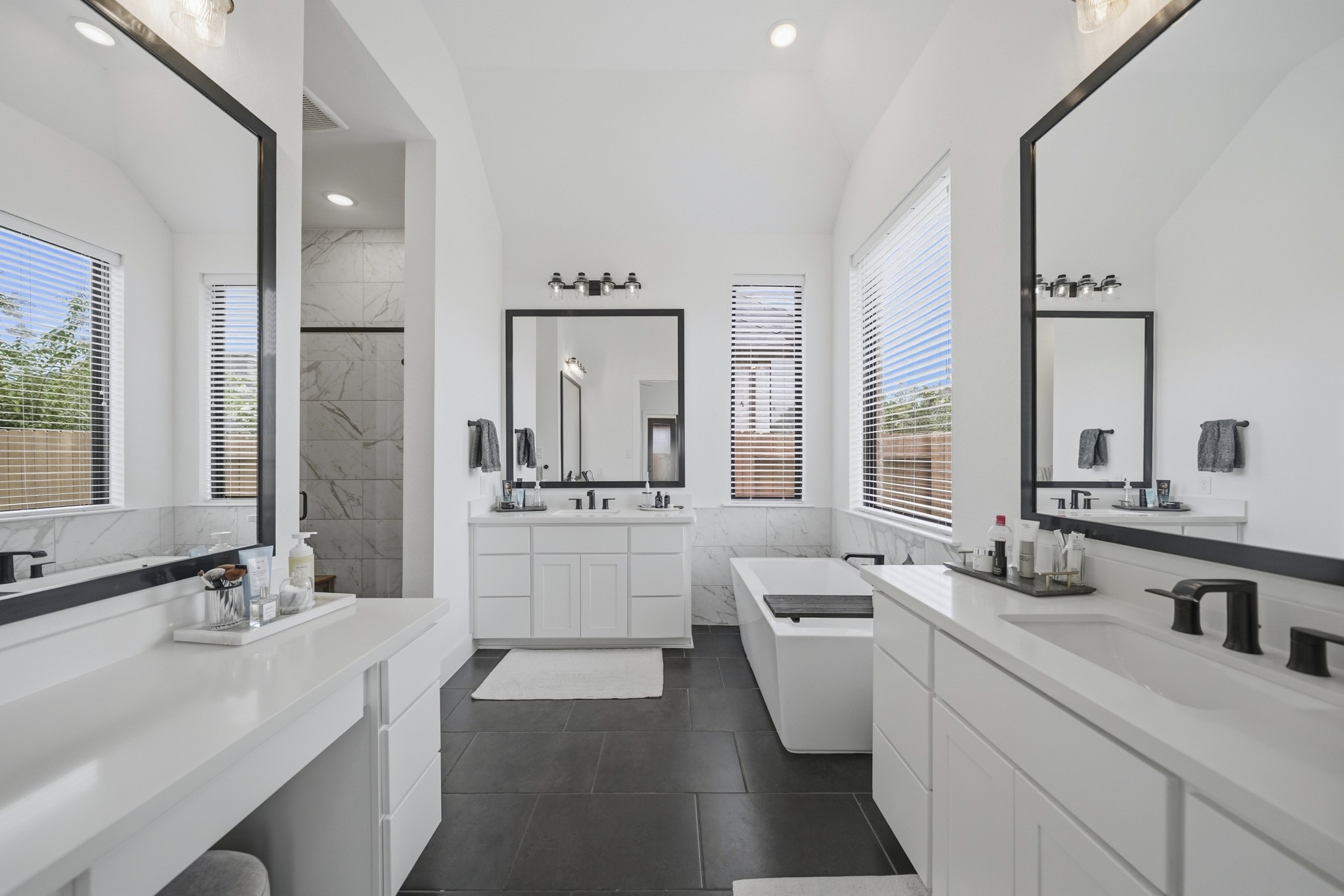 2523 Tradewind Pass Drive, Missouri City, TX 77459