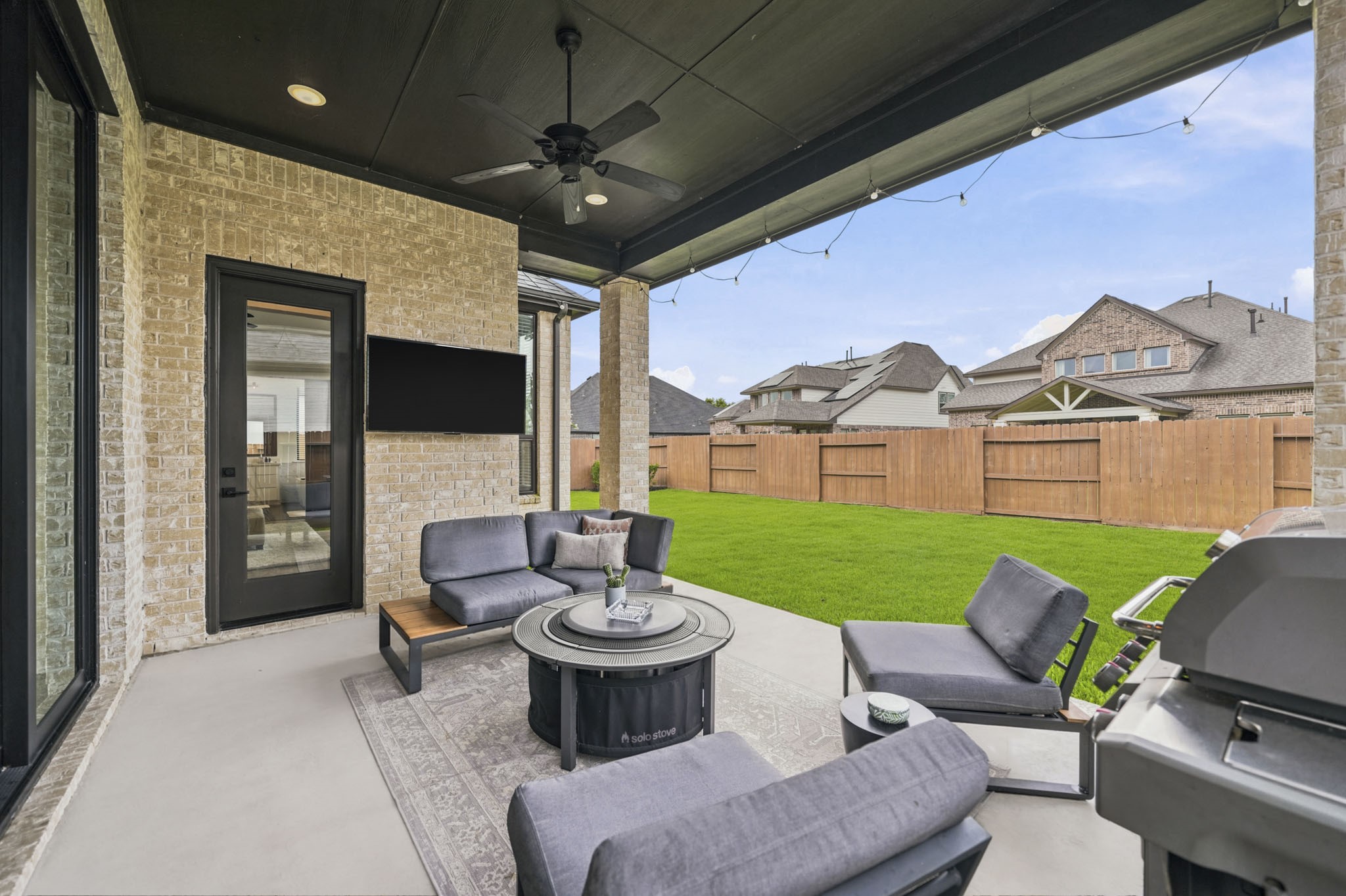 2523 Tradewind Pass Drive, Missouri City, TX 77459
