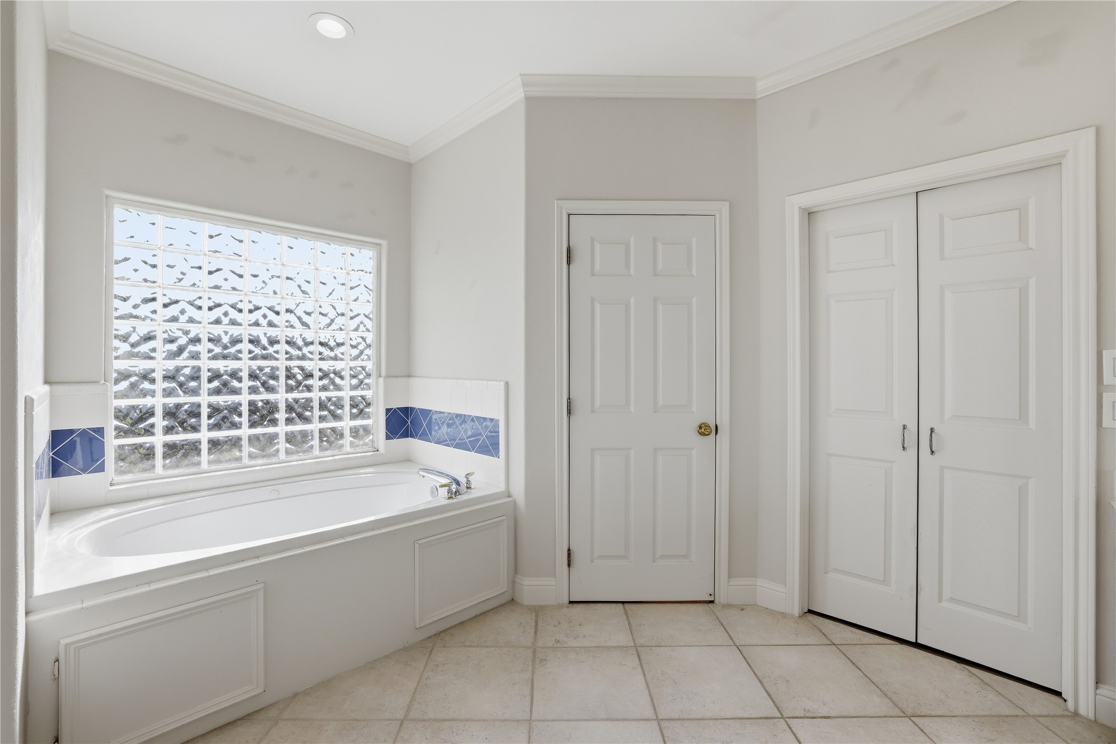 Primary Ensuite Bathroom