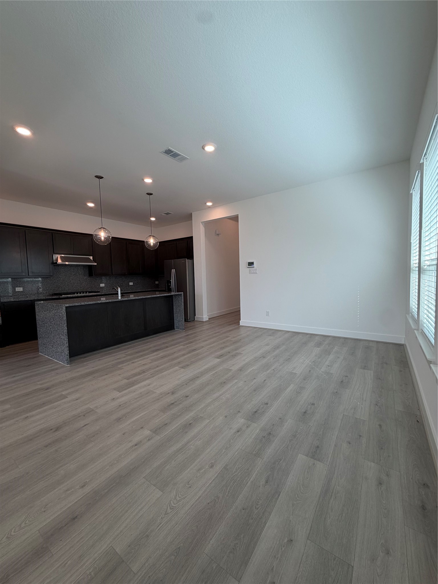7129 Carriage Light Drive, Magnolia, TX 77354