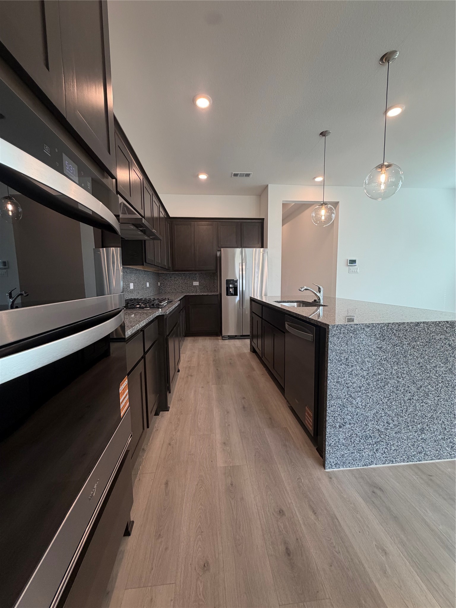 7129 Carriage Light Drive, Magnolia, TX 77354