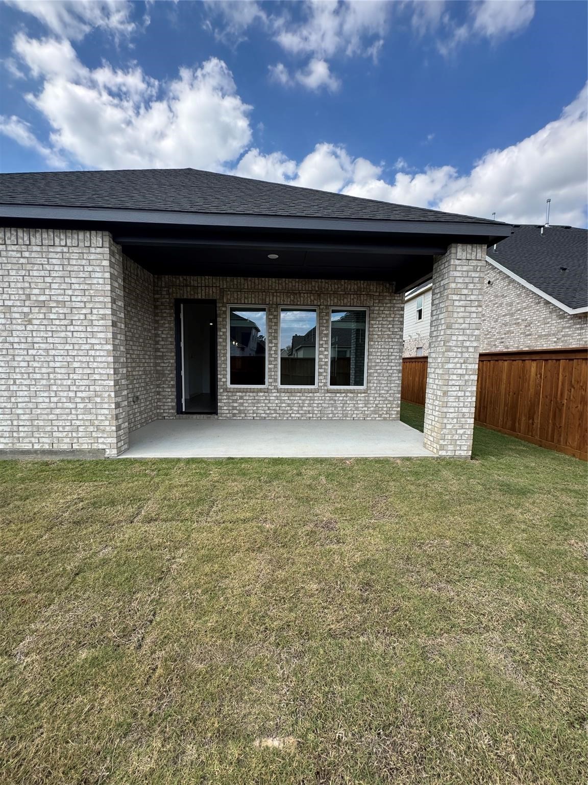 7129 Carriage Light Drive, Magnolia, TX 77354