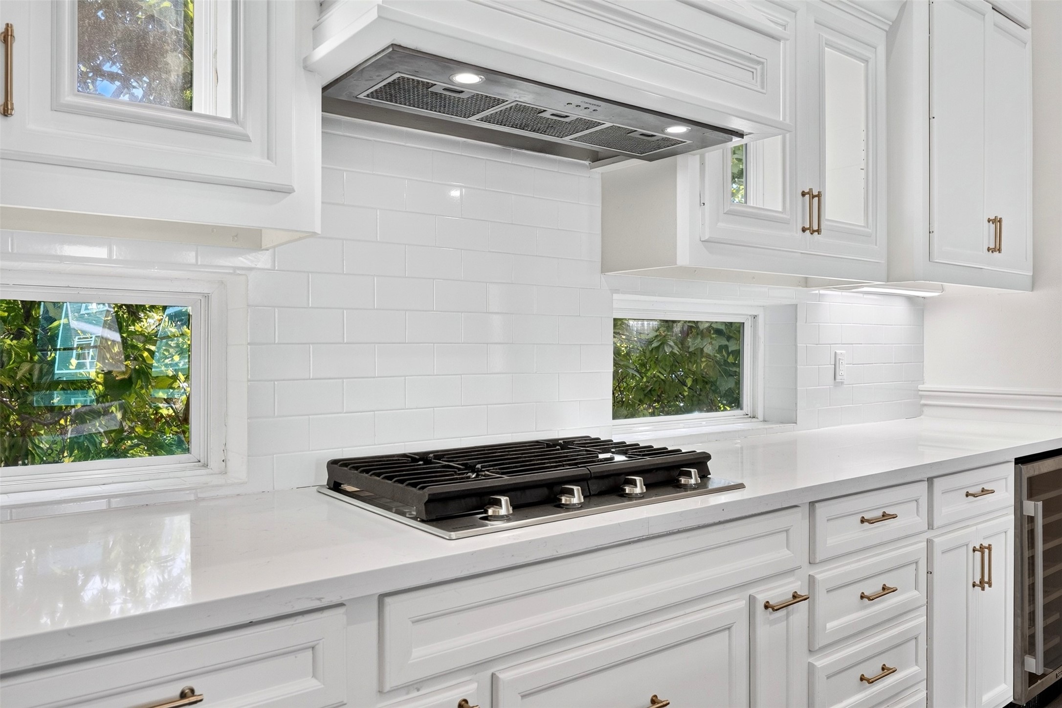 2121 Bidwell Drive, Houston, TX 77018