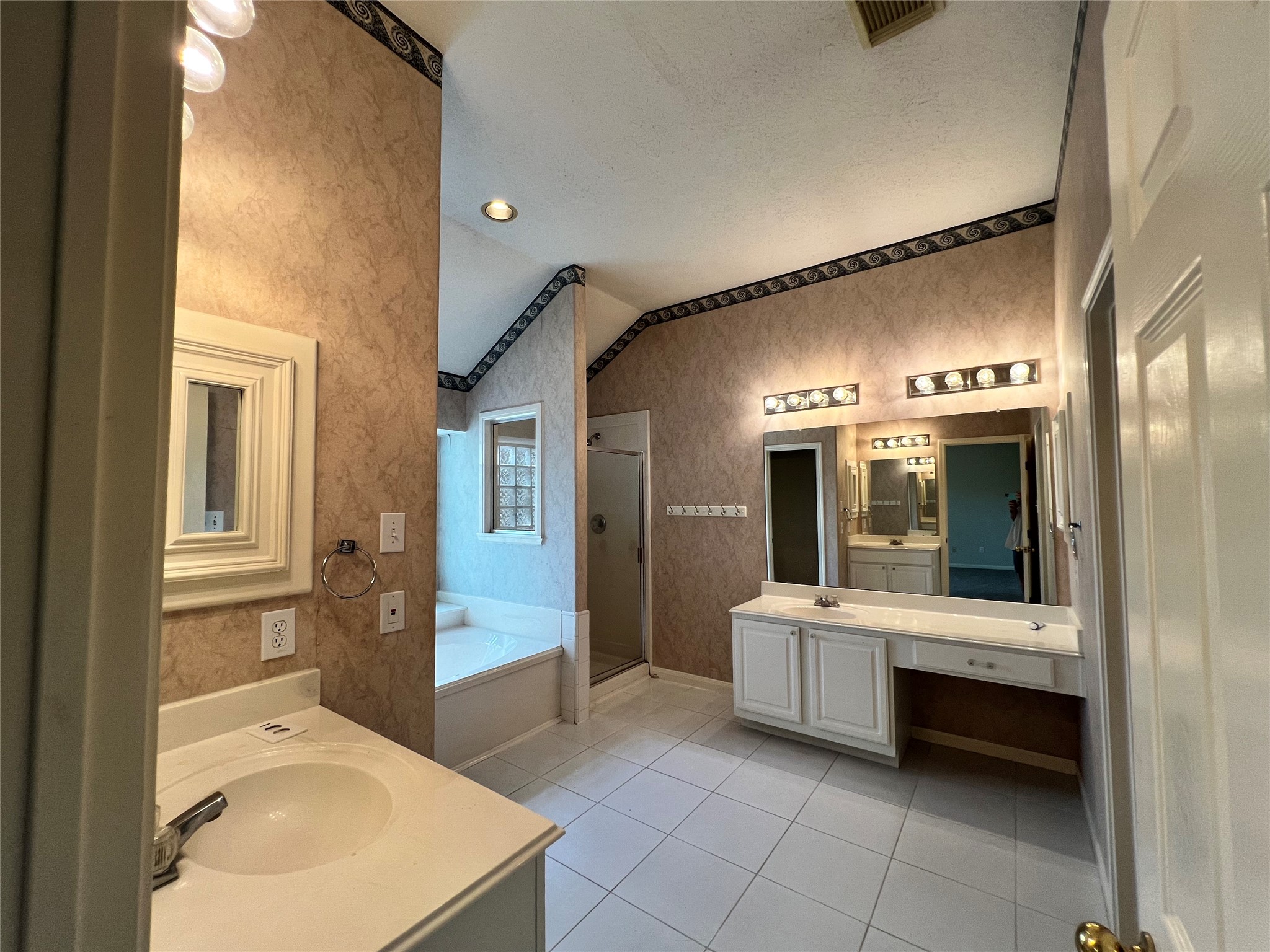2005 Dawn Crest Court, League City, TX 77573