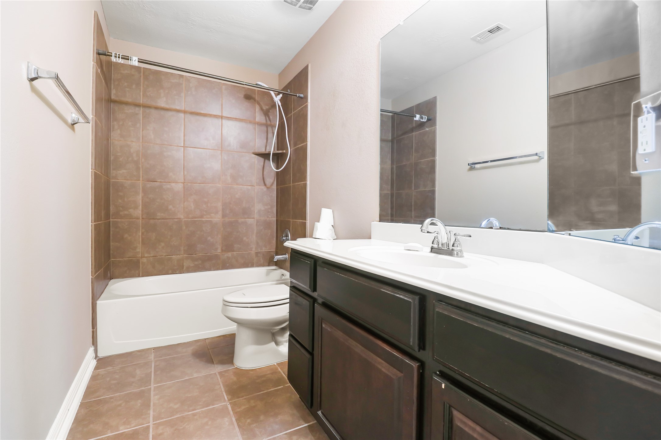 31603 Dunham Lake Drive, Hockley, TX 77447