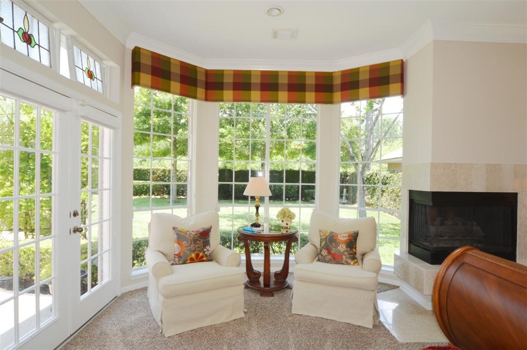 4103 Walnut Pond Drive, Houston, TX 77059