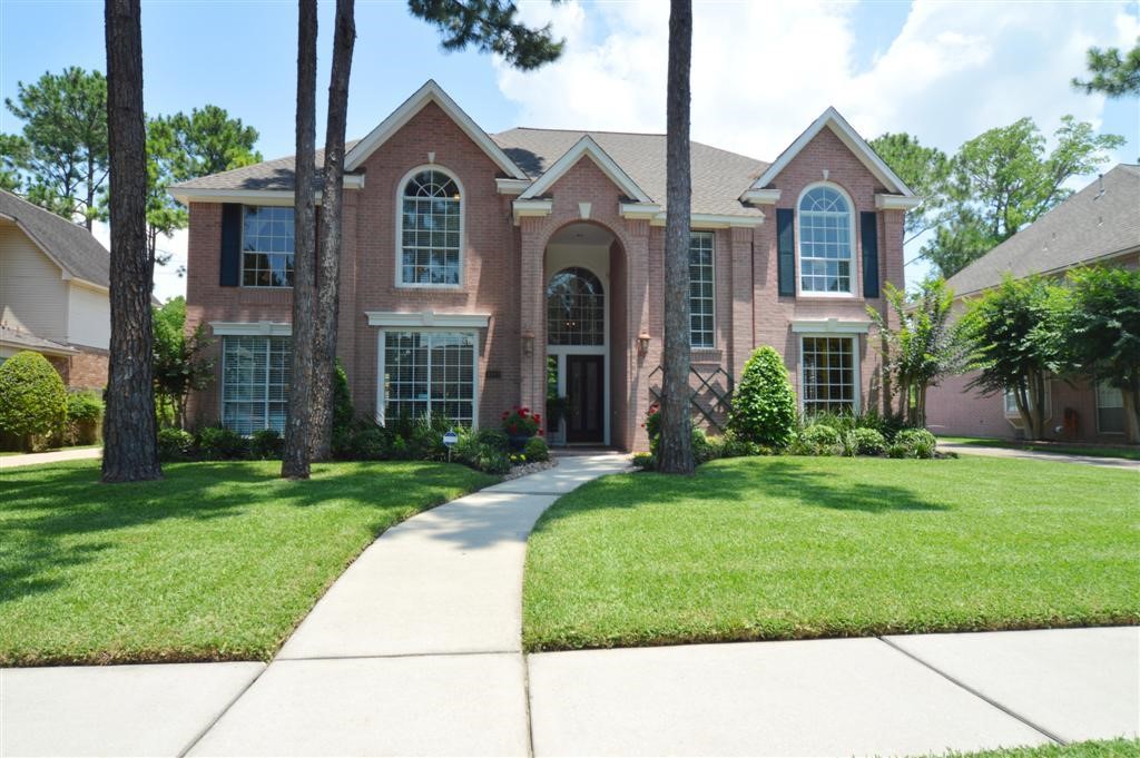 4103 Walnut Pond Drive, Houston, TX 77059