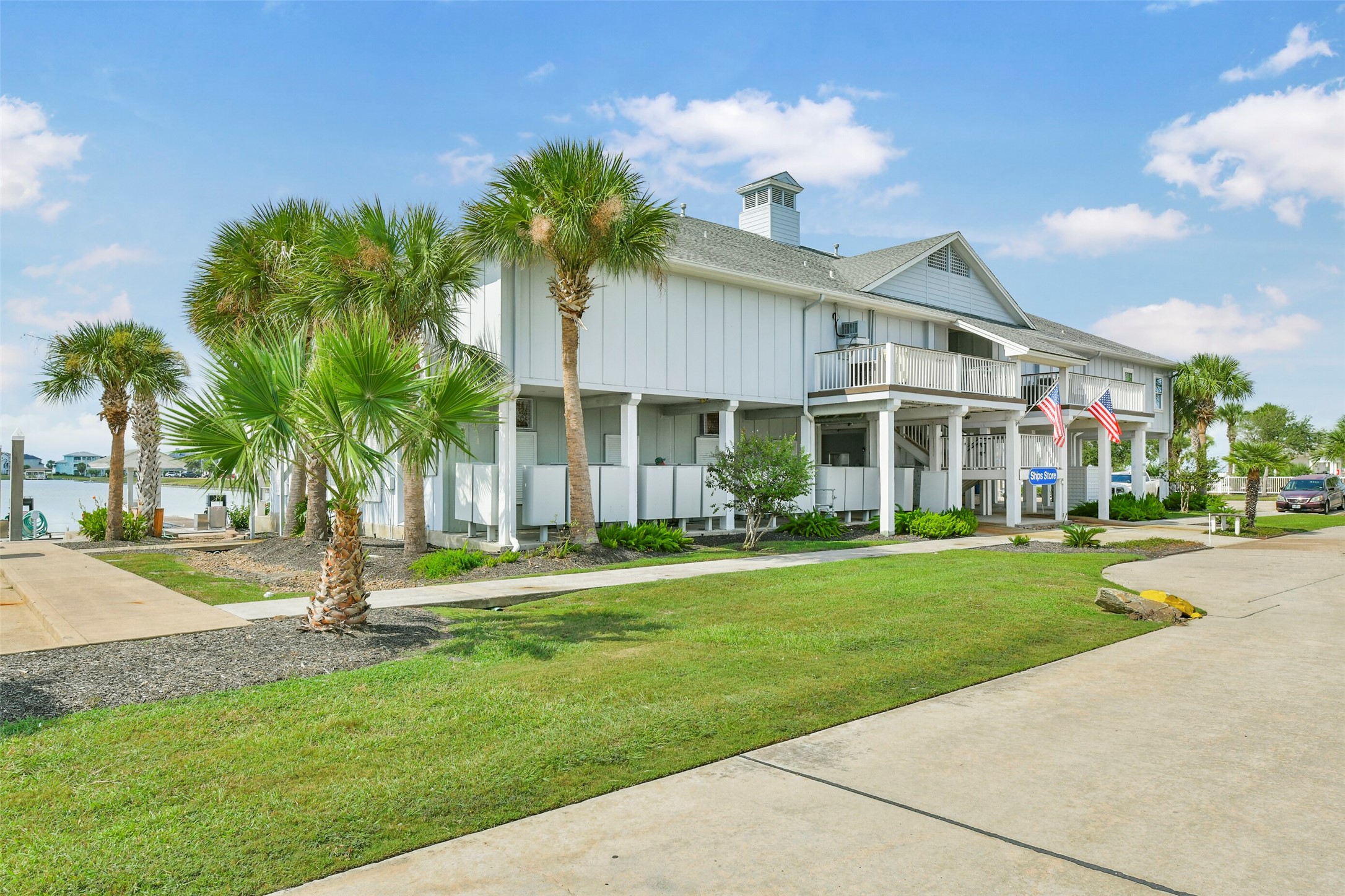 HarborWalk offers more than waterfront living with community amenities designed to complement the coastal lifestyle. Enjoy the convenience of a gated community with a marina, clubhouse, pool, playground and boating amenities.