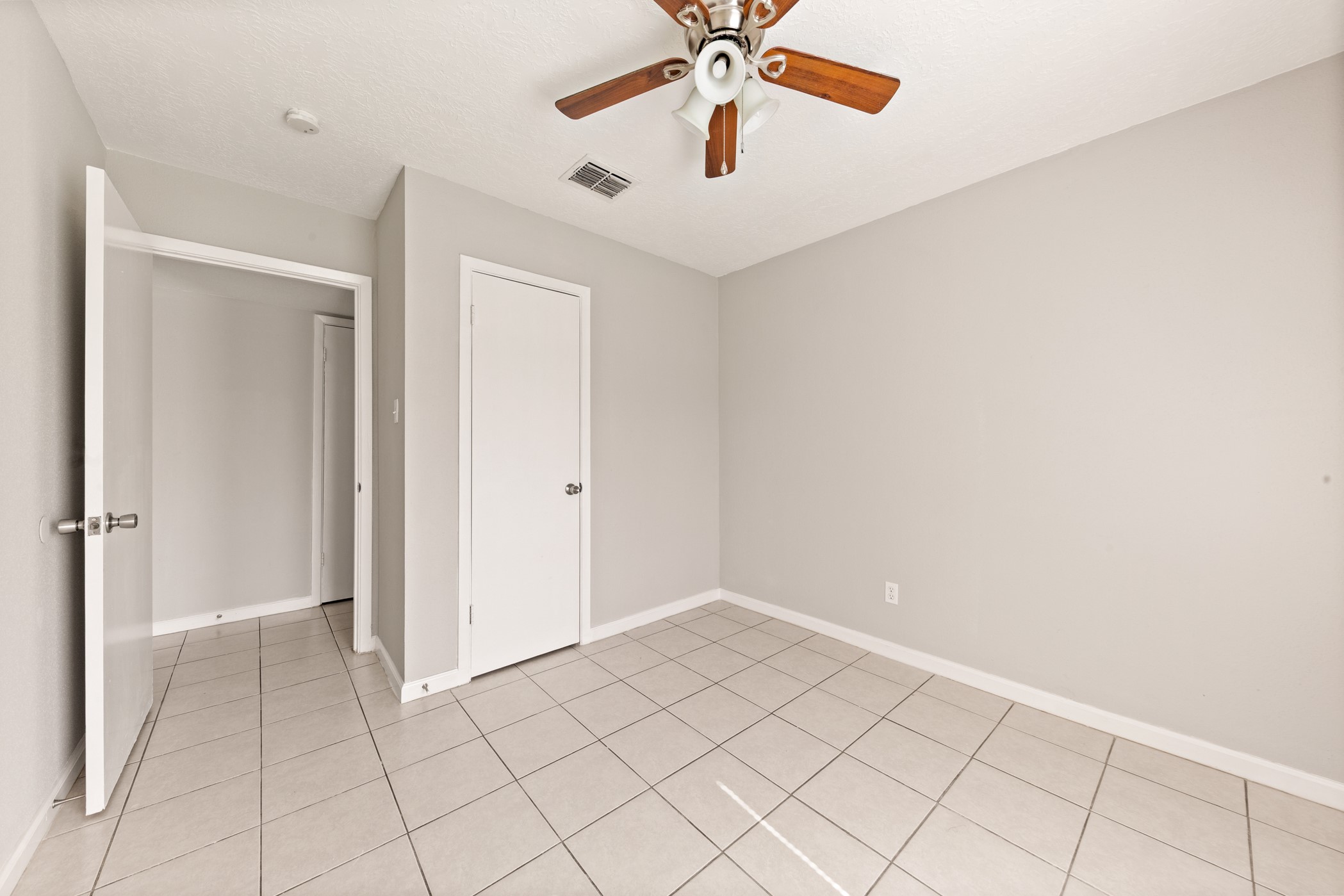 7285 Cook Road, Houston, TX 77072