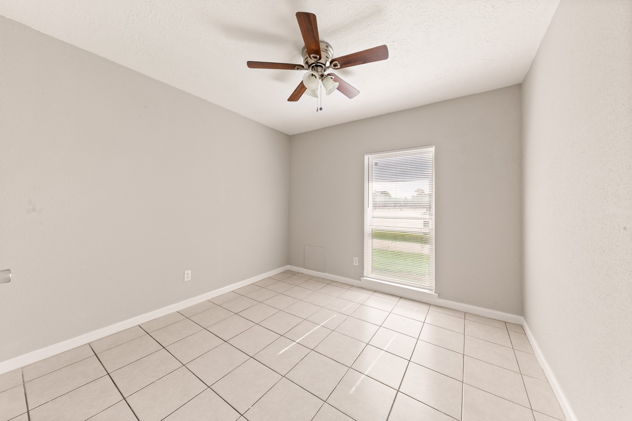 7285 Cook Road, Houston, TX 77072