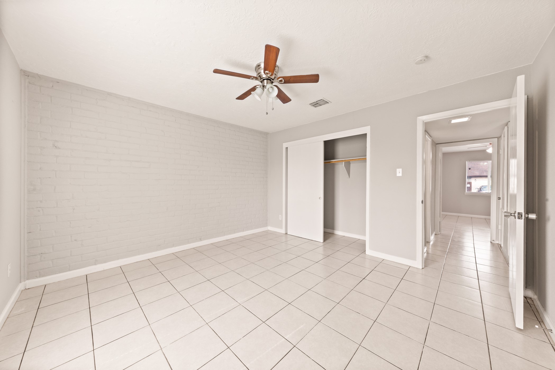 7285 Cook Road, Houston, TX 77072