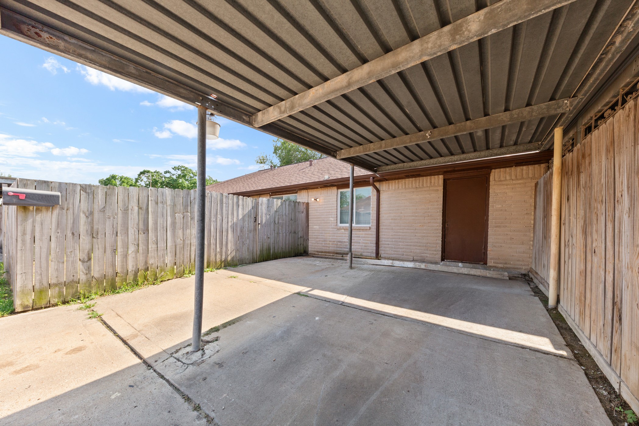7285 Cook Road, Houston, TX 77072