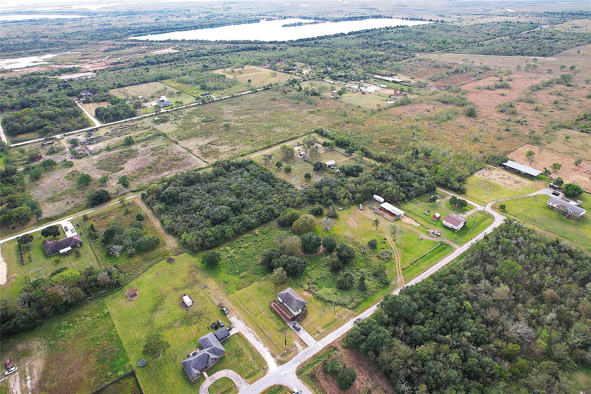 0 Mike, Hitchcock, TX 77563