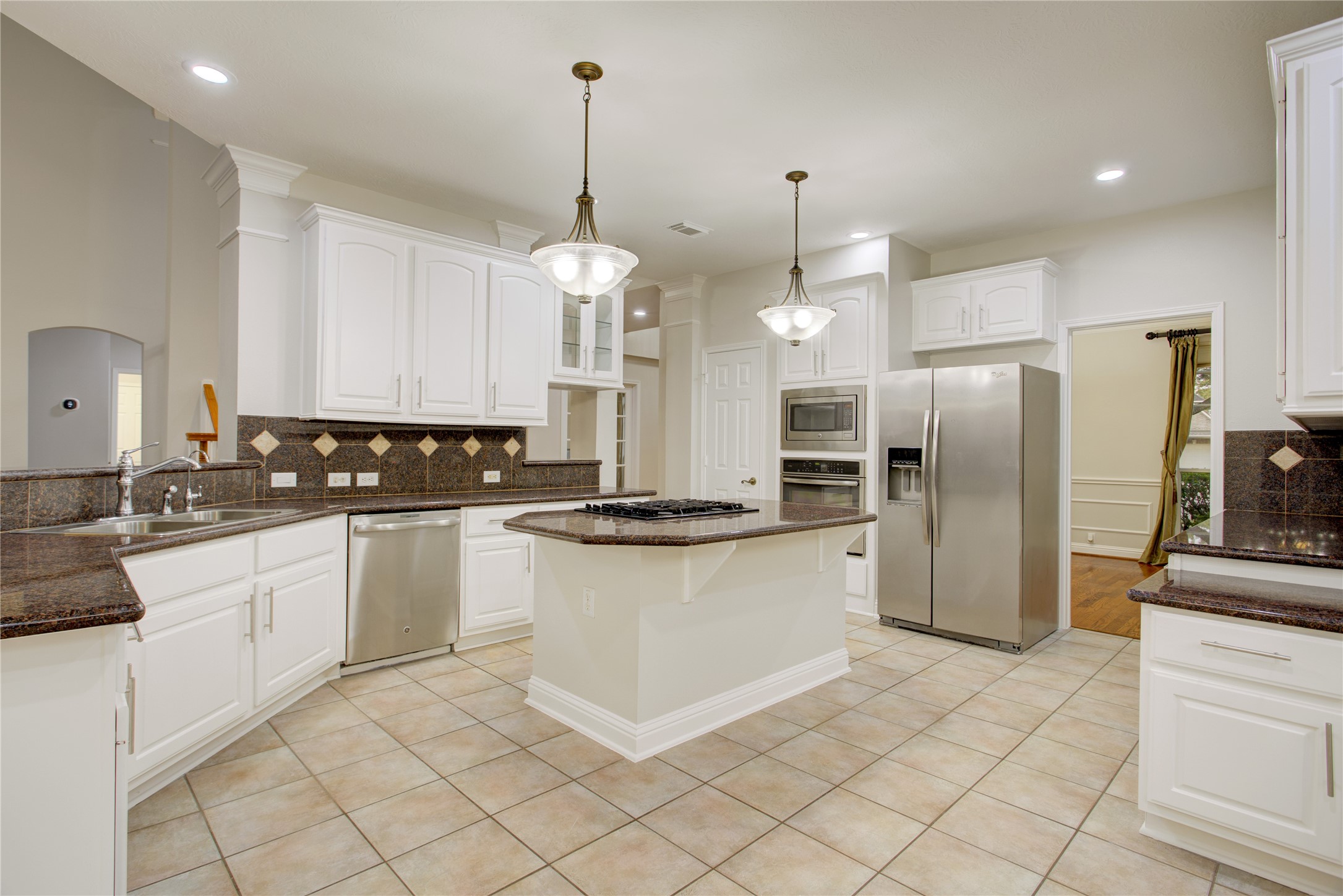 5410 Drakeview Court, Sugar Land, TX 77479