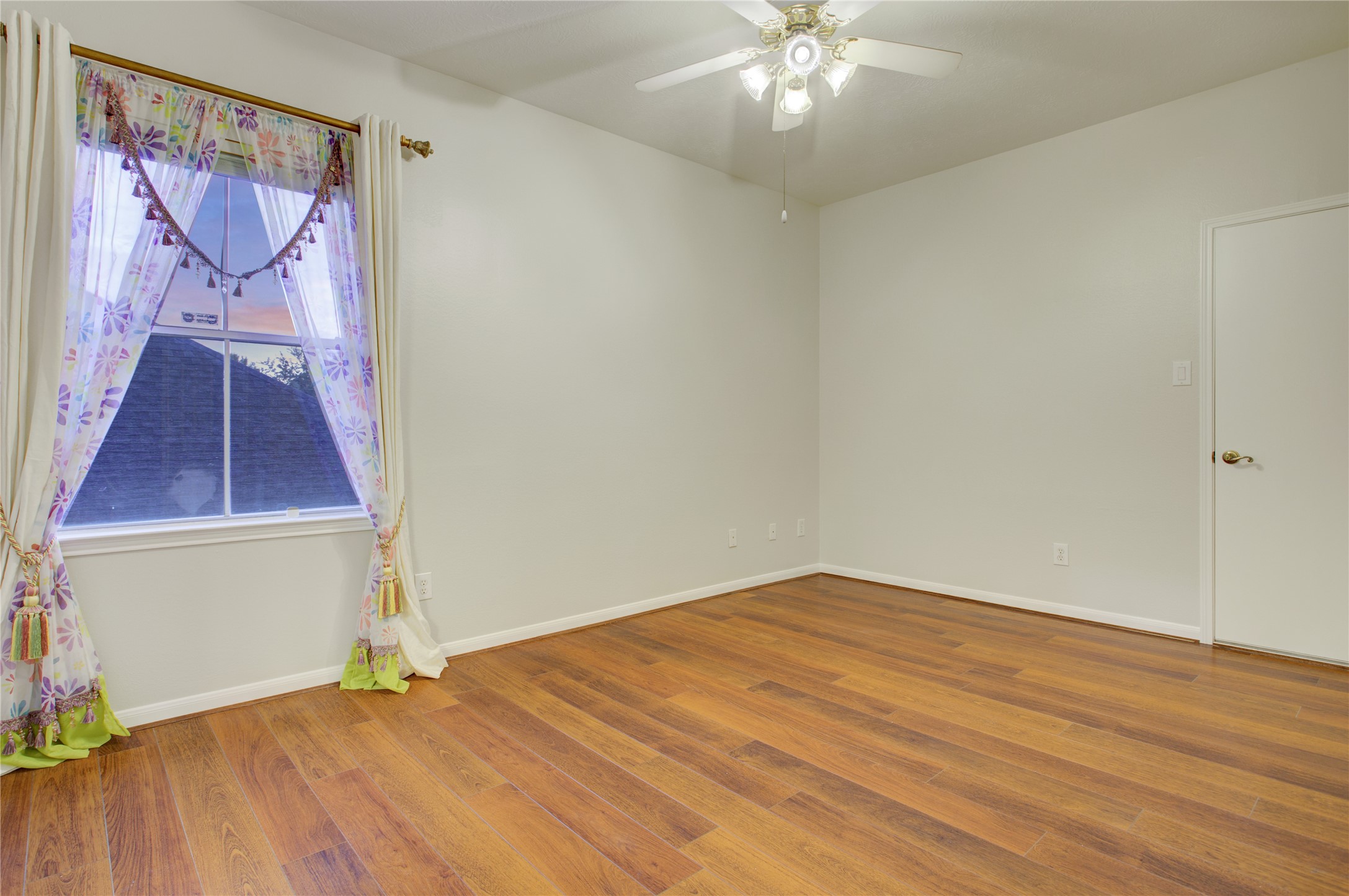 Upstairs bedroom