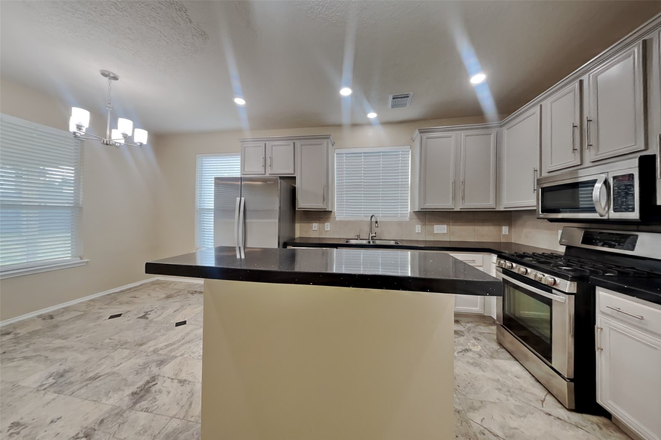 6422 Brazos Glen Lane, Richmond, TX 77469