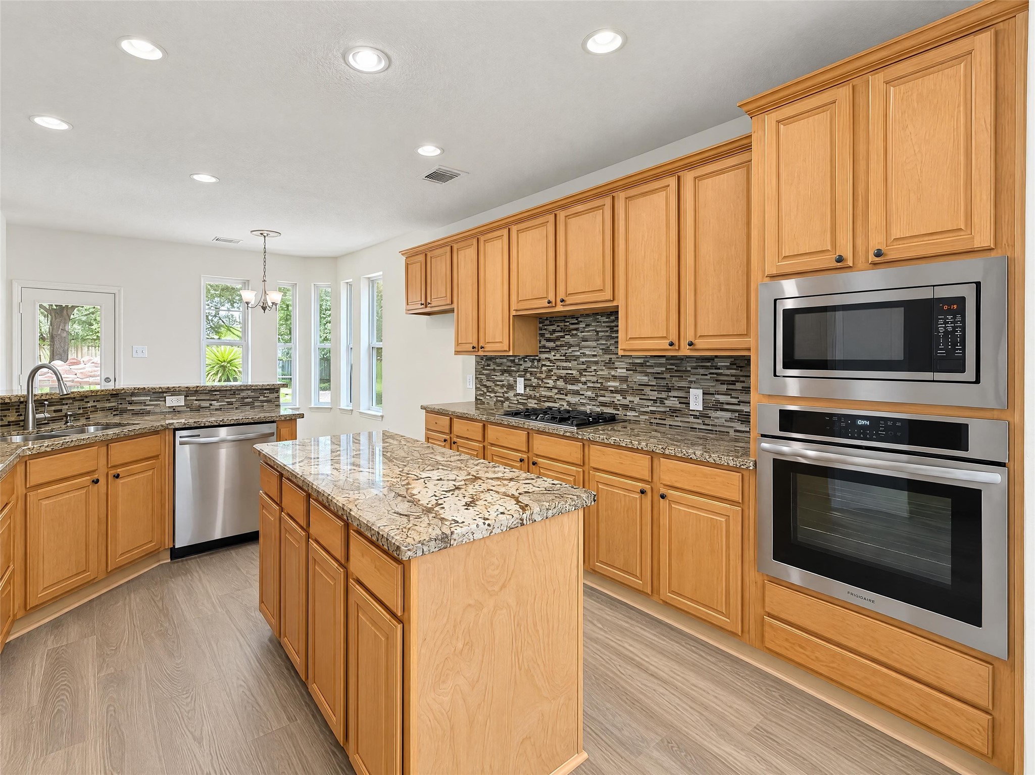 7927 High Knoll Lane, Houston, TX 77095