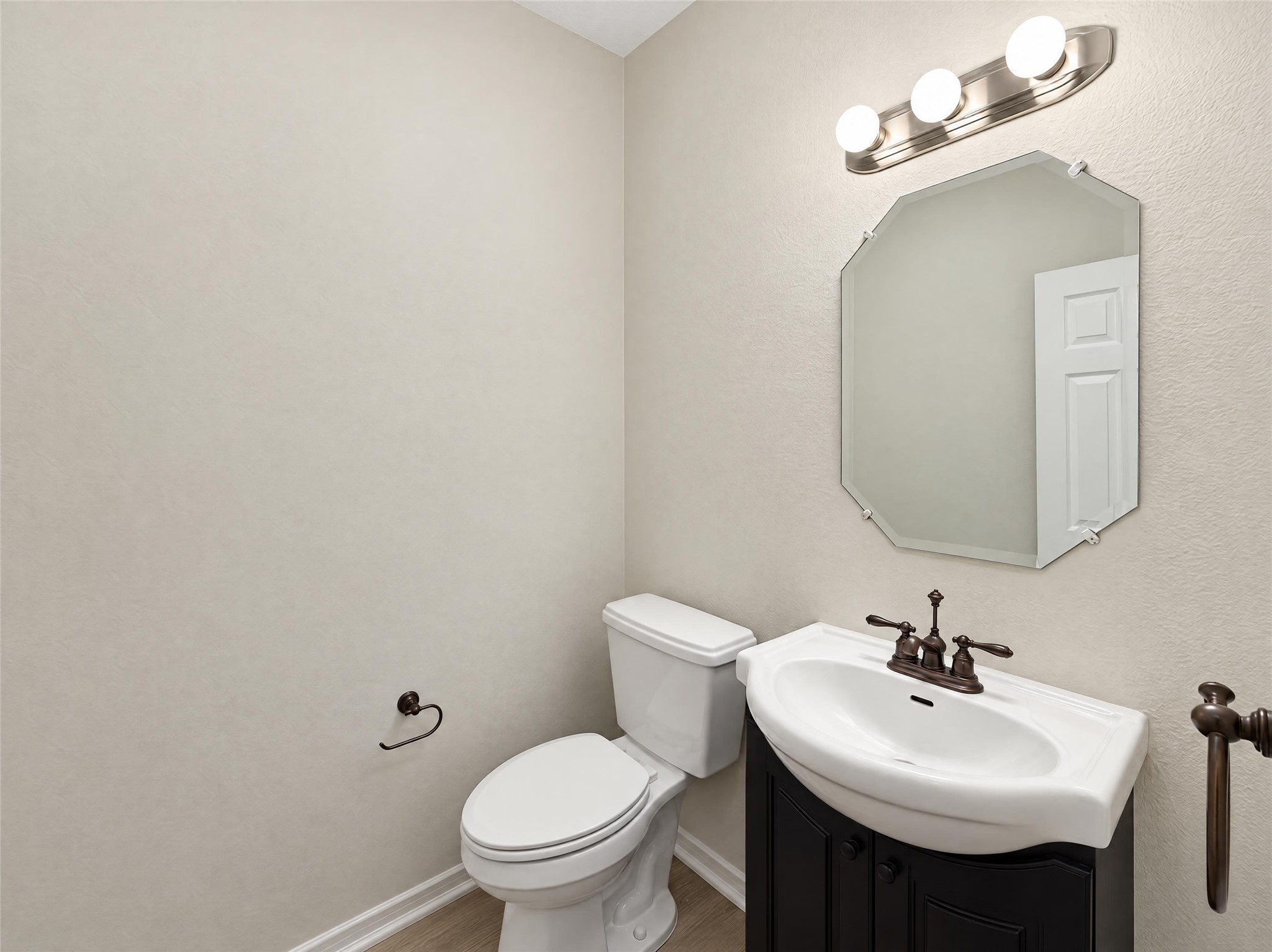 7927 High Knoll Lane, Houston, TX 77095