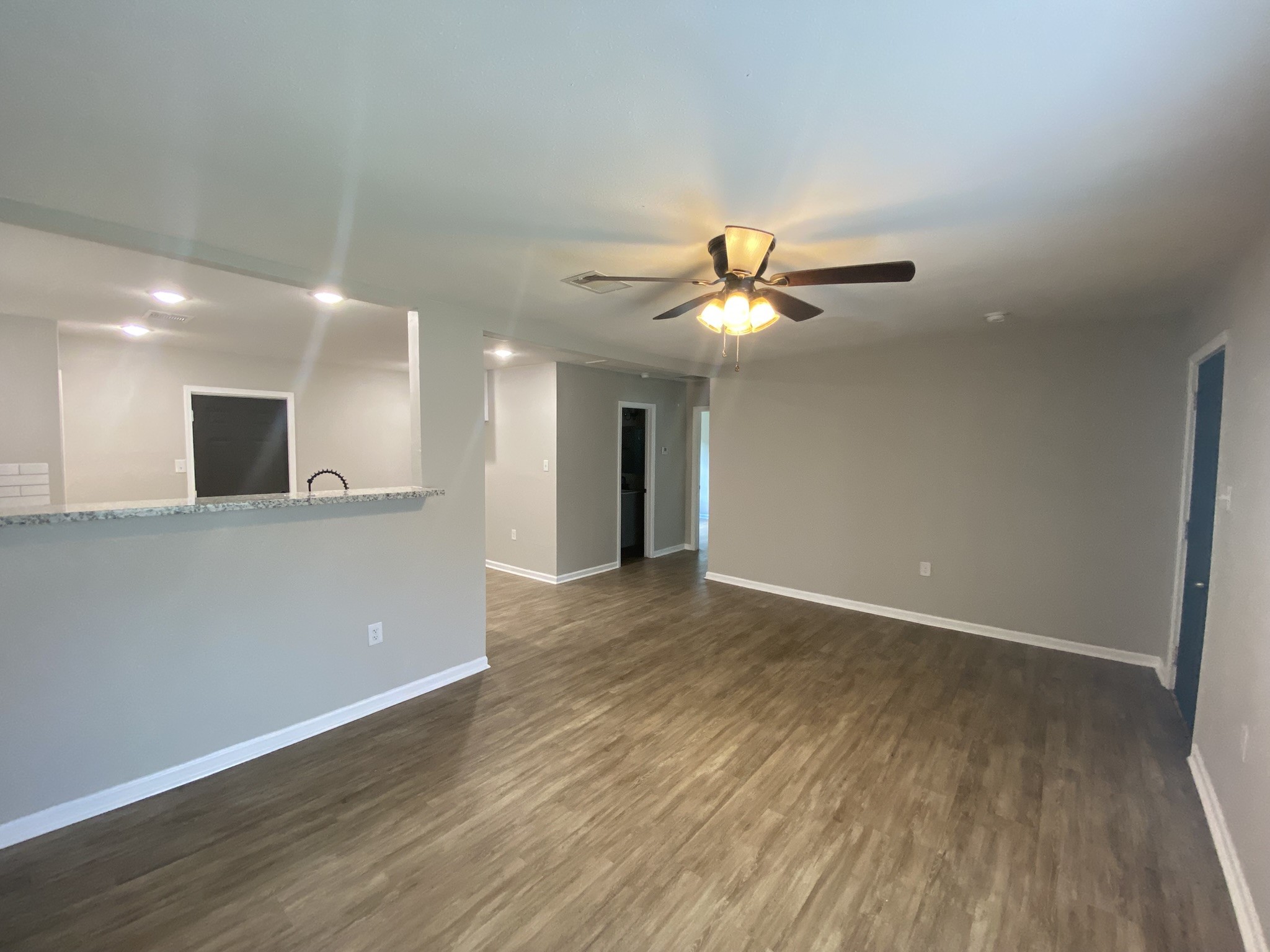 2016 Magnolia Drive, La Marque, TX 77568