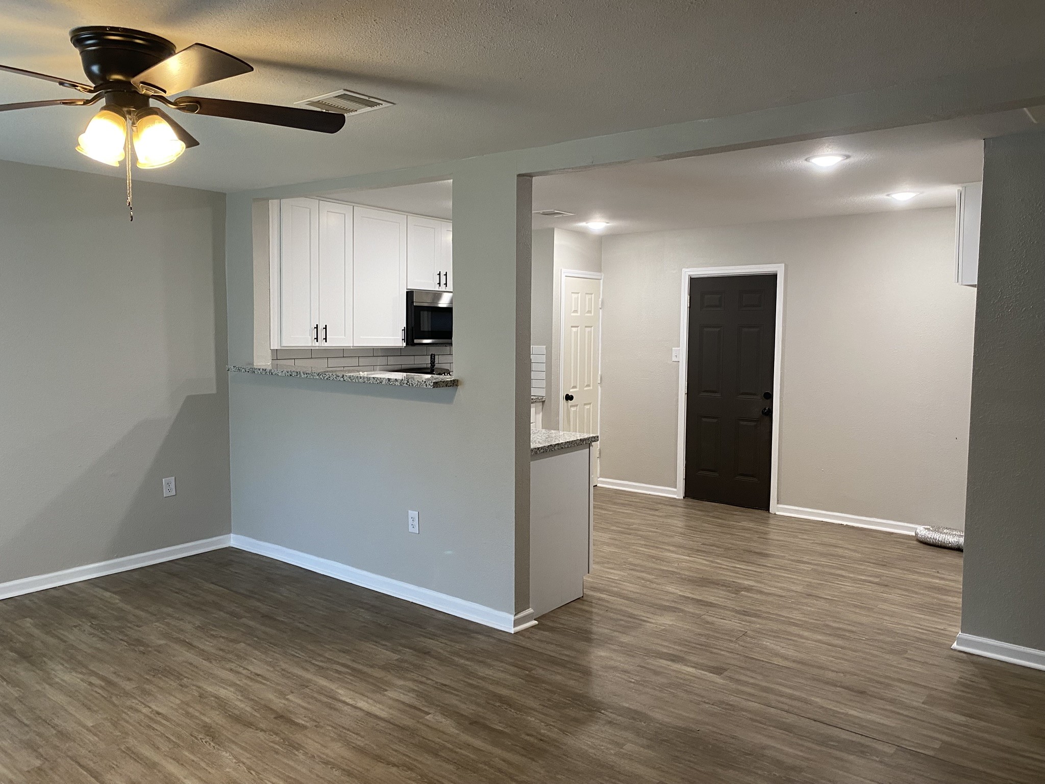 2016 Magnolia Drive, La Marque, TX 77568