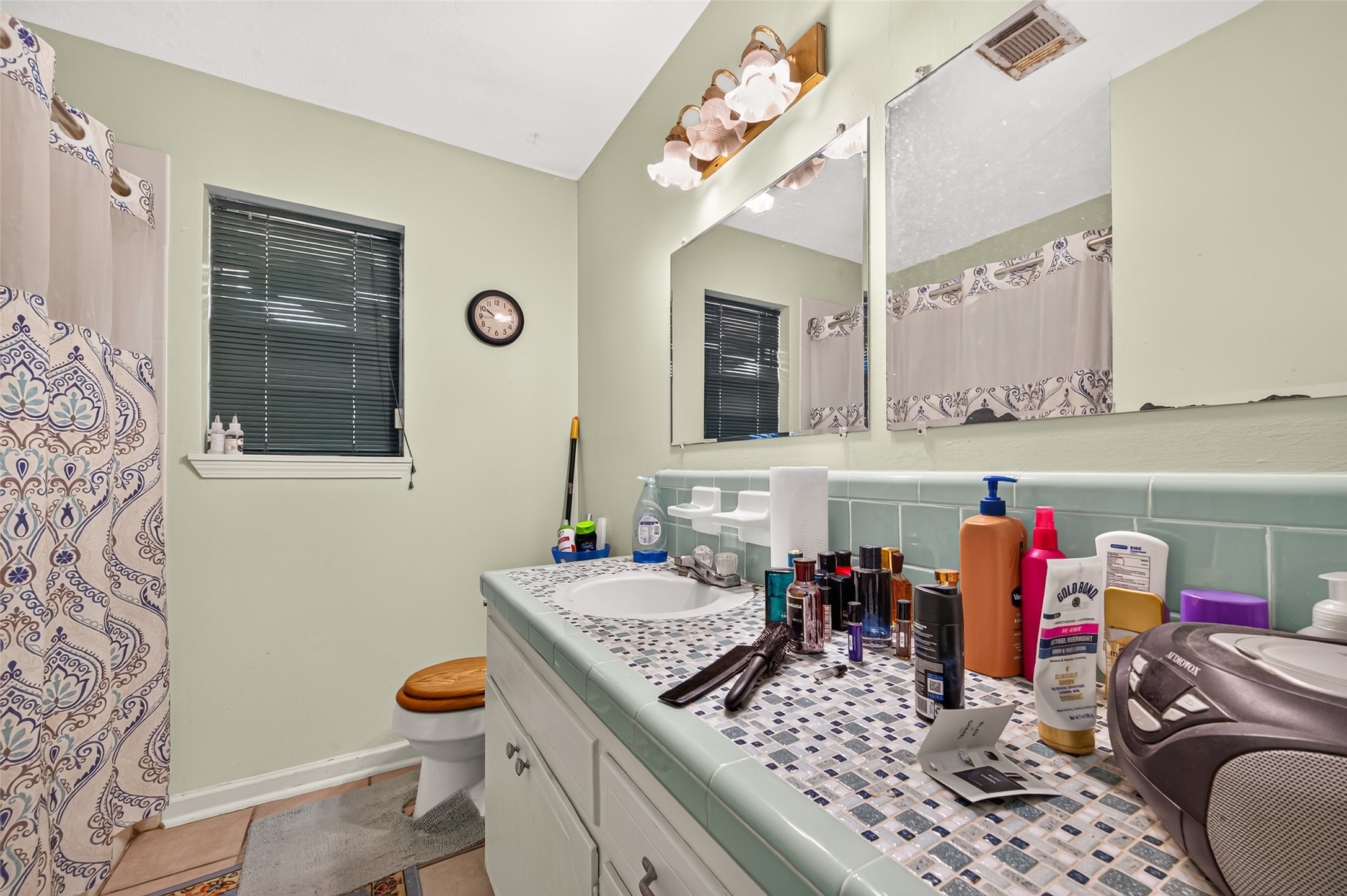 7610 Bissell Road, Manvel, TX 77578
