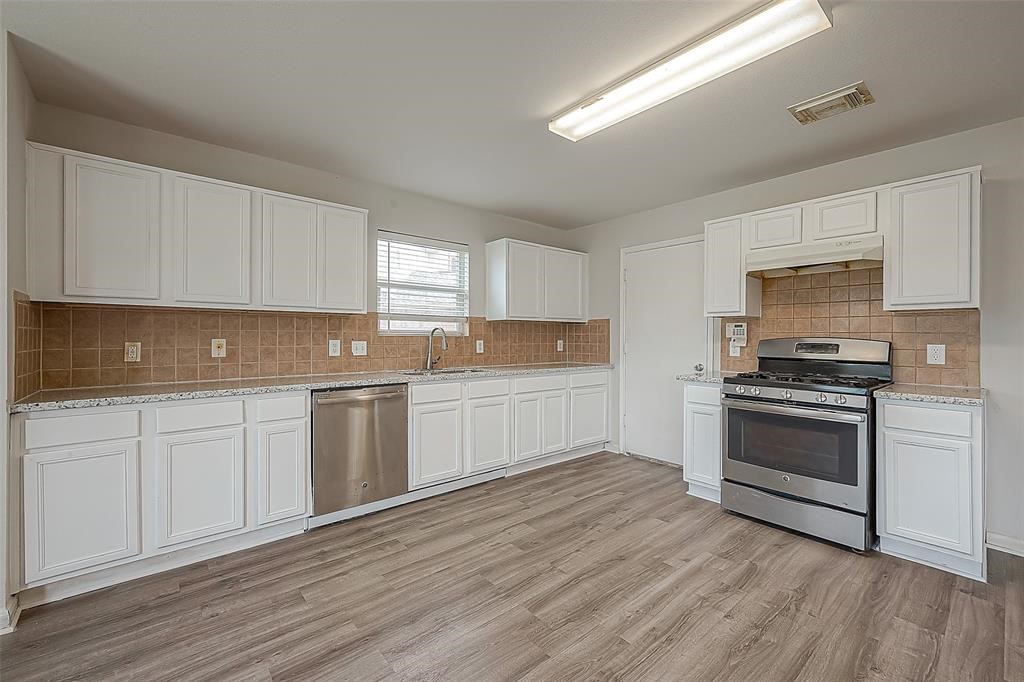 9406 Tolken Way, Sugar Land, TX 77498