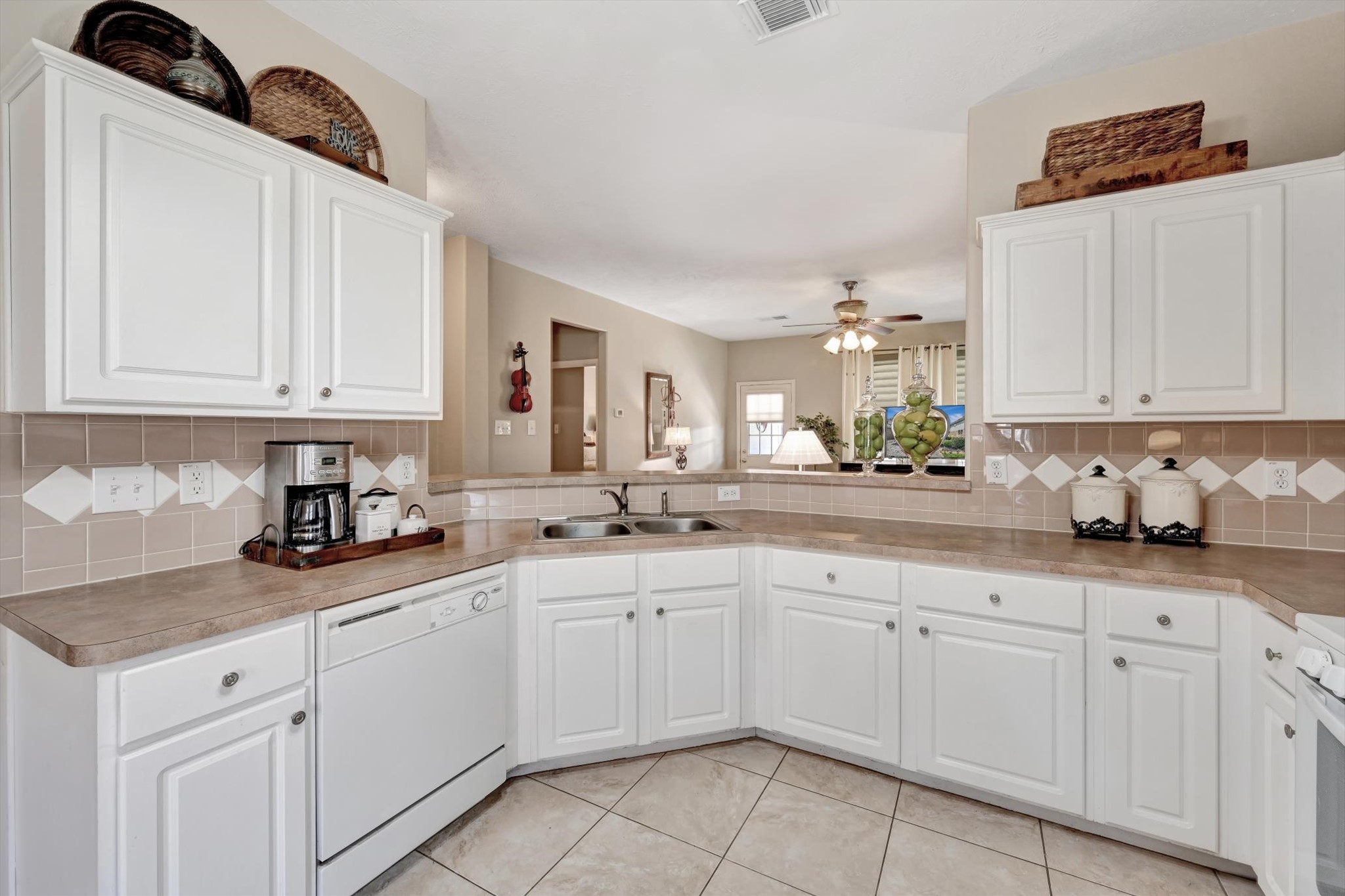 4510 Arbor Lane, Pasadena, TX 77505