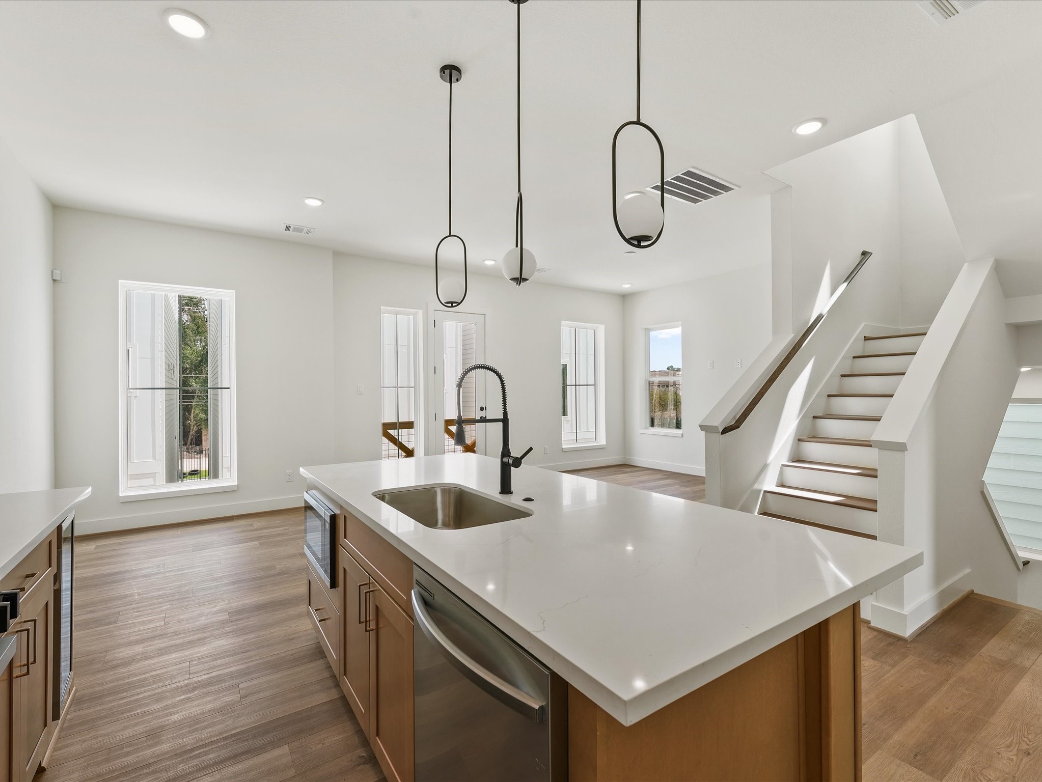 1804 Del Norte Street, #E, Houston, TX 77018 1804 Del Norte Street, #E, Houston, TX 77018