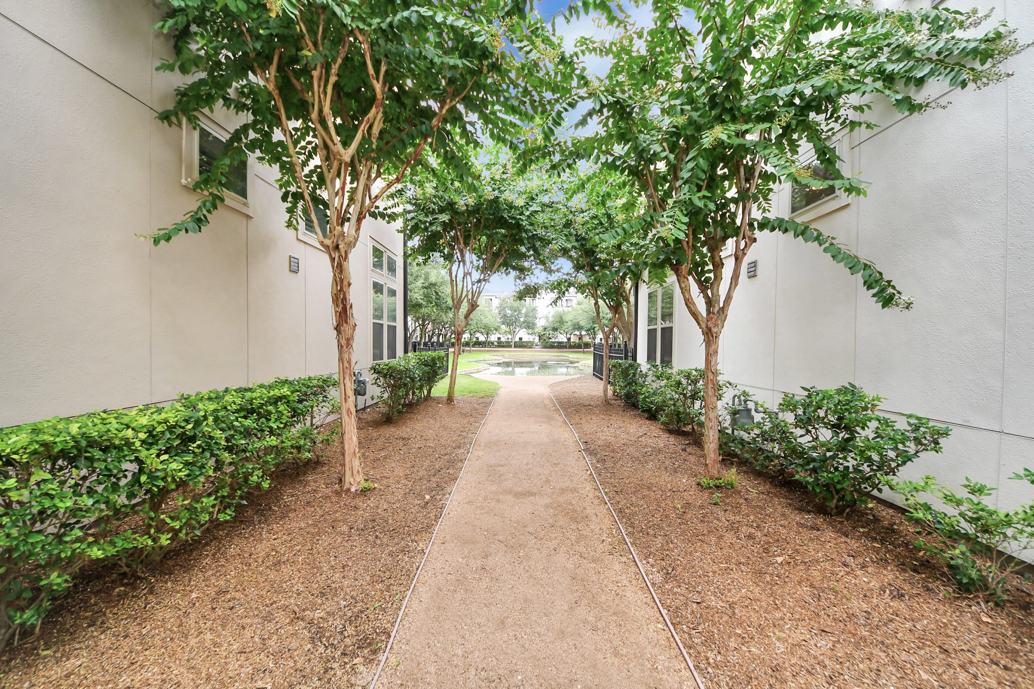 10928 Wrenwood Park, Houston, TX 77043