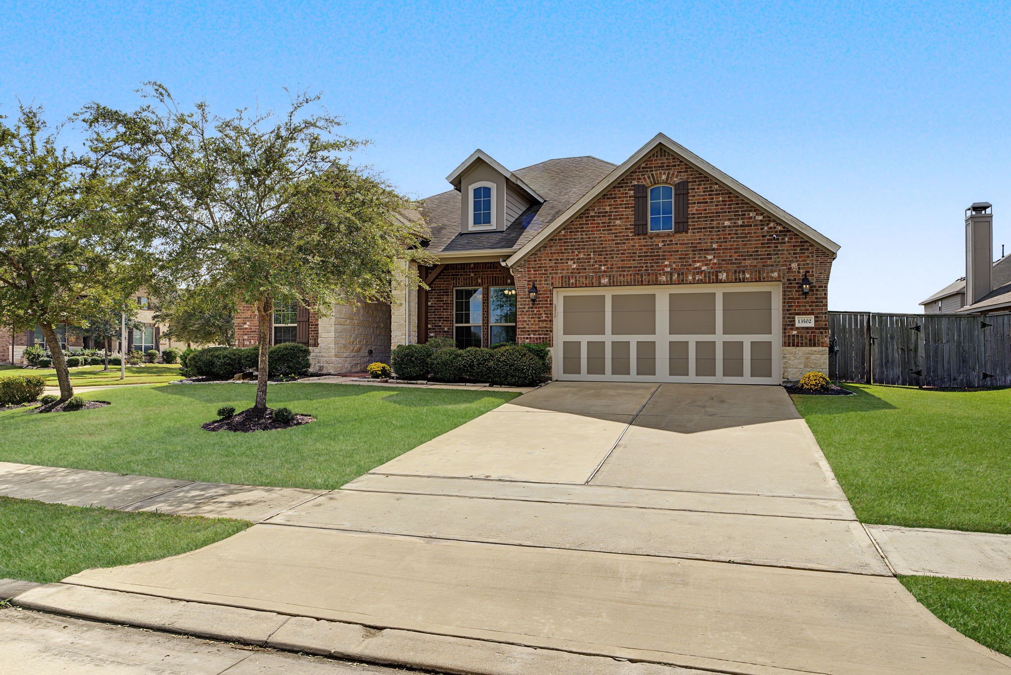 13502 Sorghum Drive, Rosharon, TX 77583