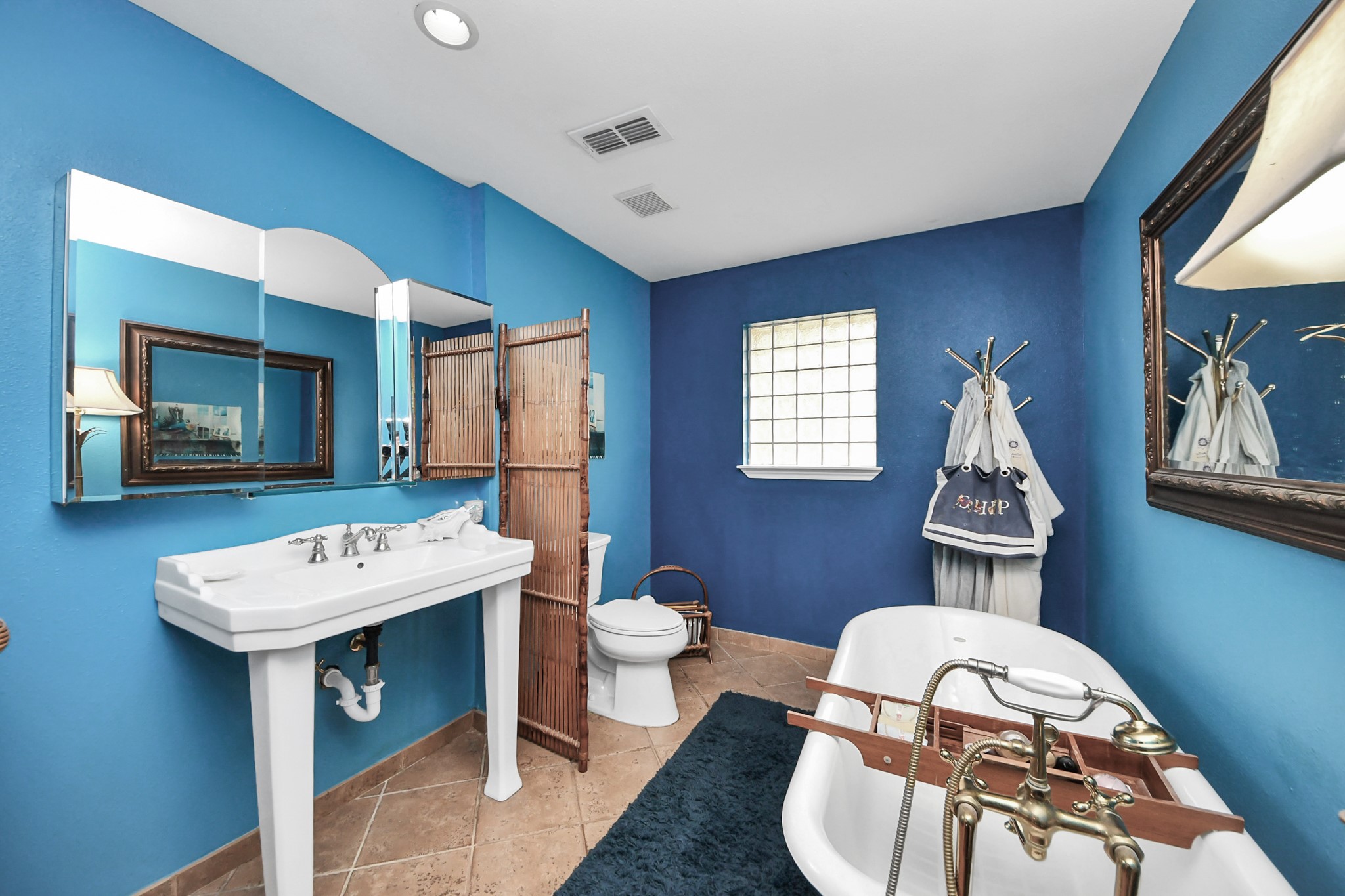 16307 Amcreek Road, Houston, TX 77068