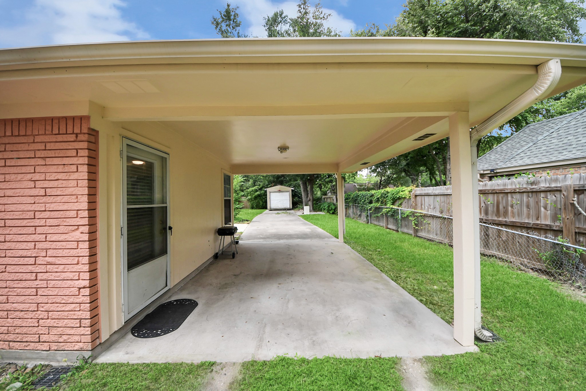 16307 Amcreek Road, Houston, TX 77068