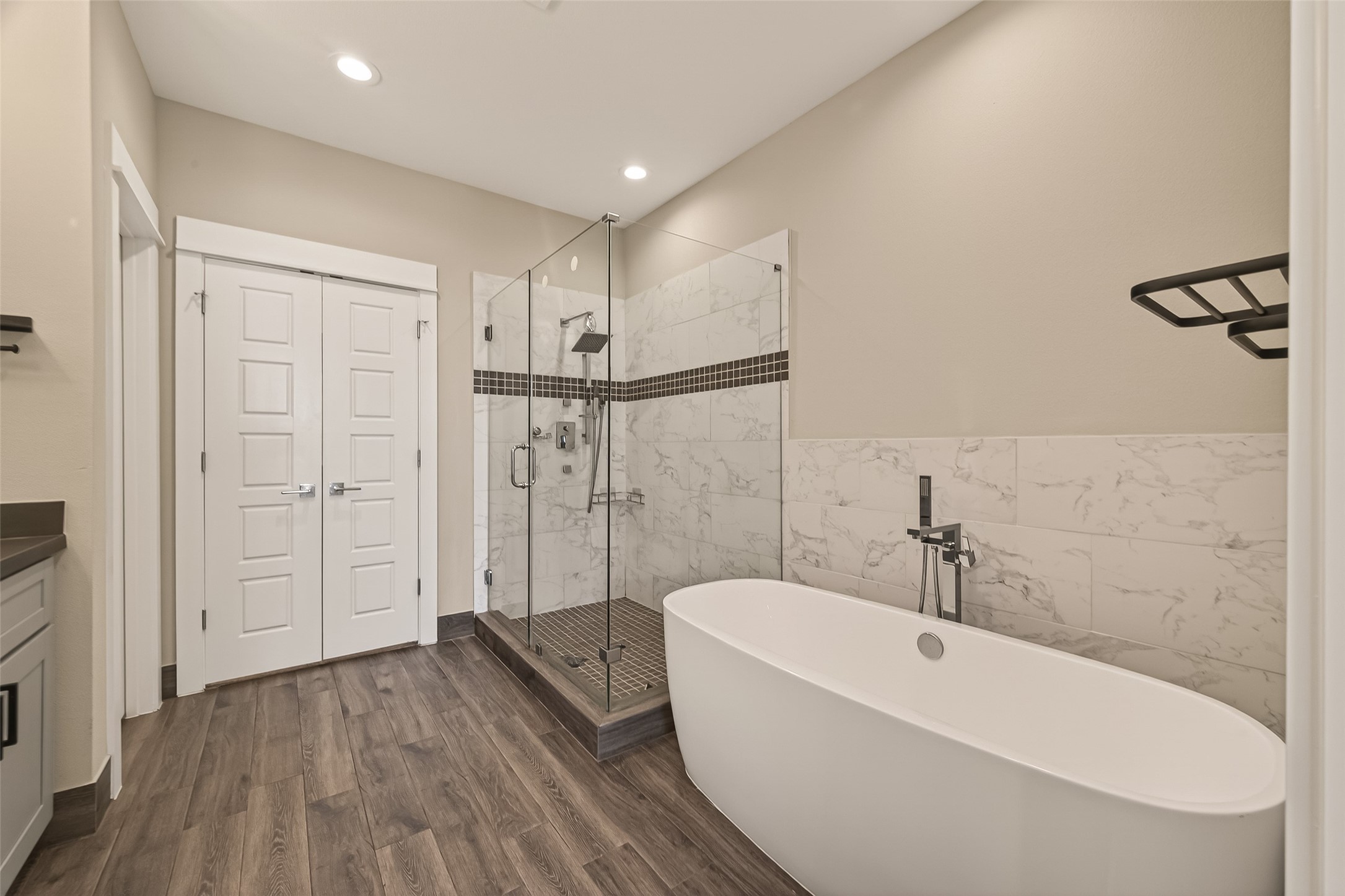 1257 W Tidwell Road, Houston, TX 77091