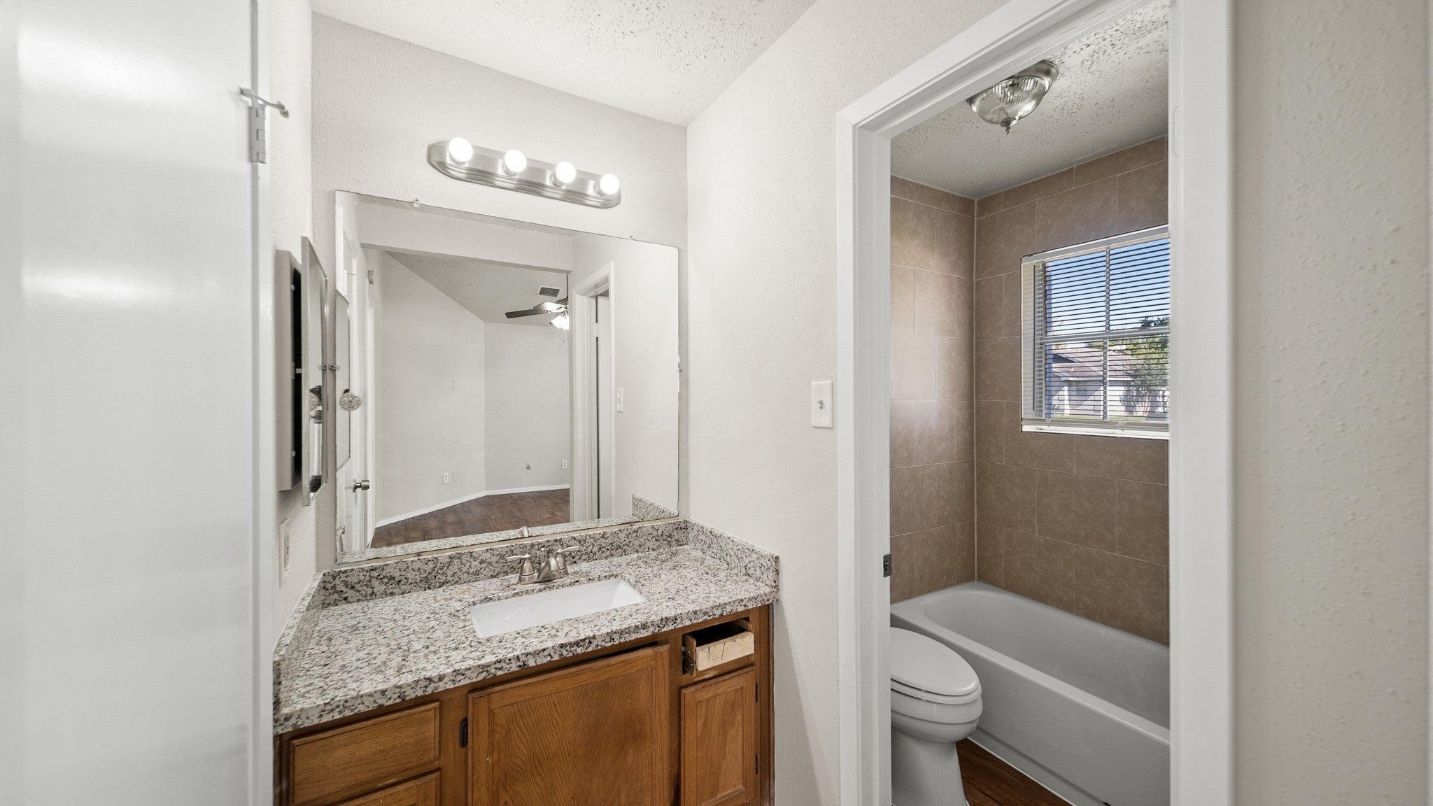 11602 Sagecreek Drive, Houston, TX 77089