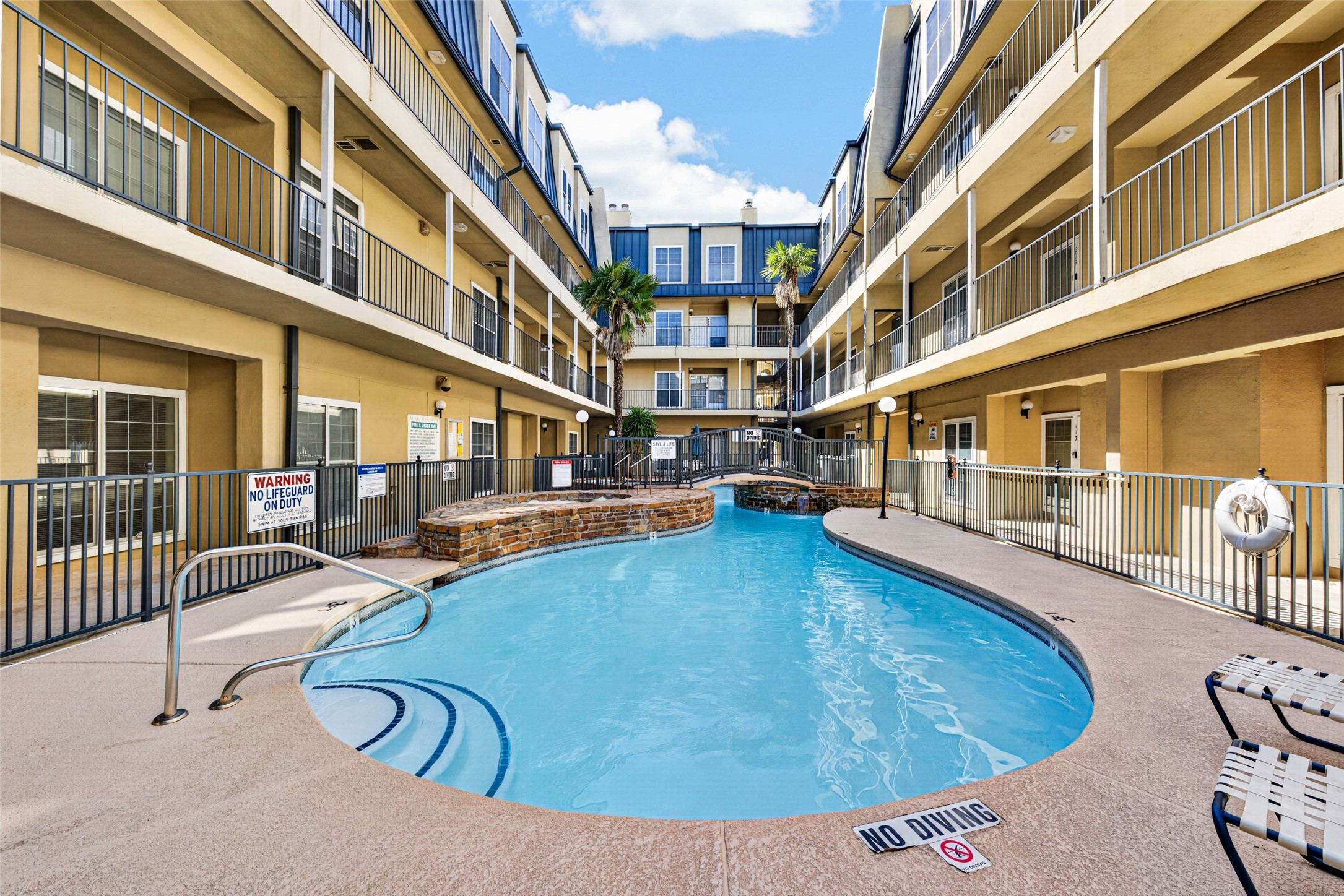 921 Marine Drive, #111, Galveston, TX 77550