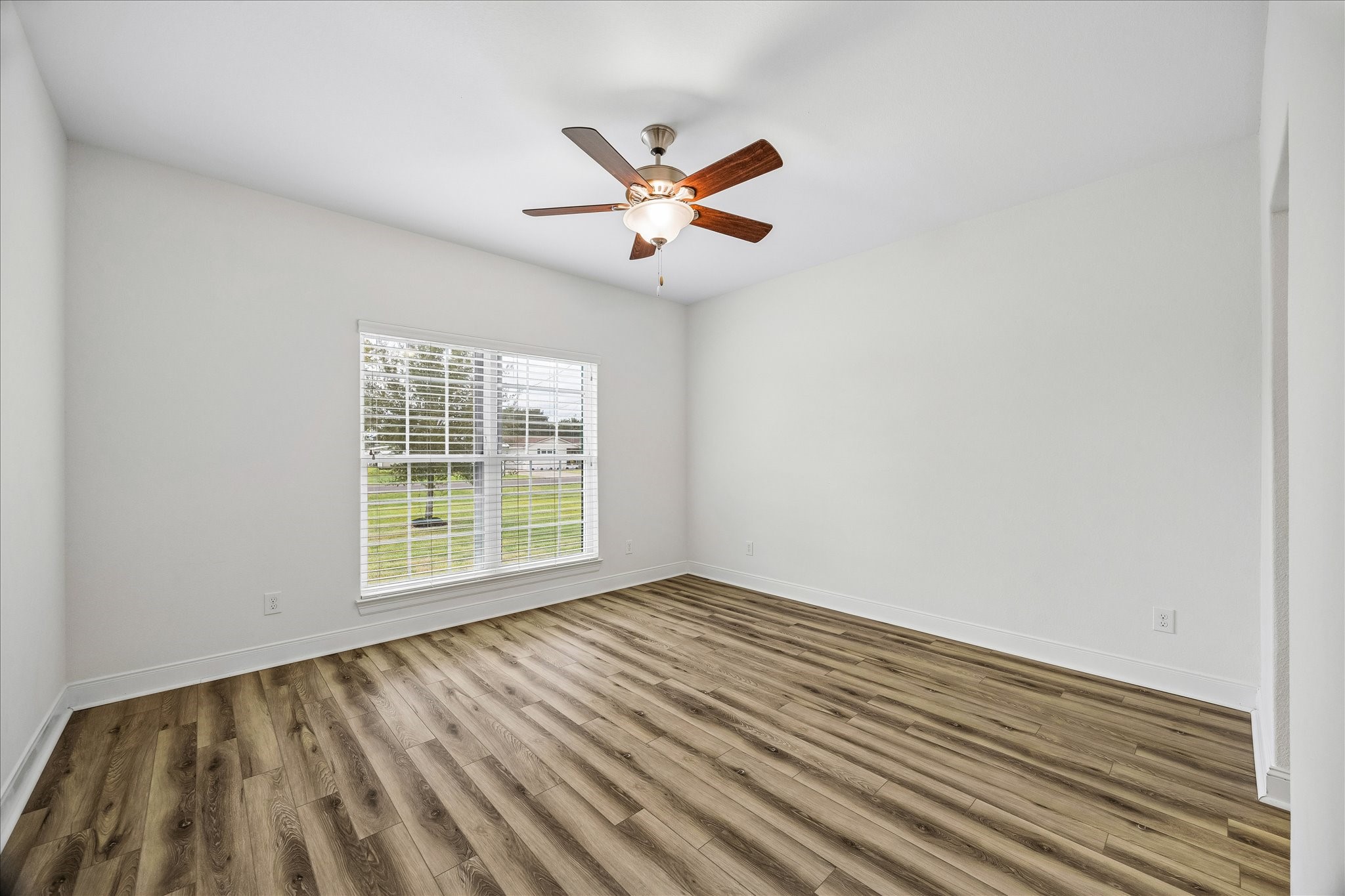 13016 Polk Street, Santa Fe, TX 77510