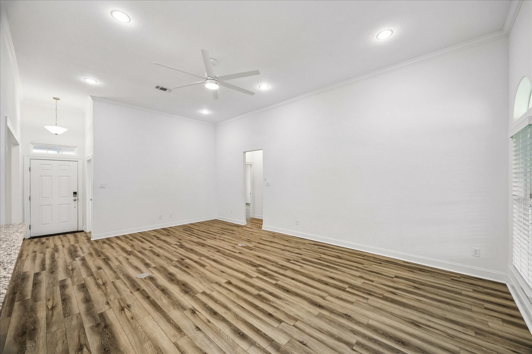 13016 Polk Street, Santa Fe, TX 77510